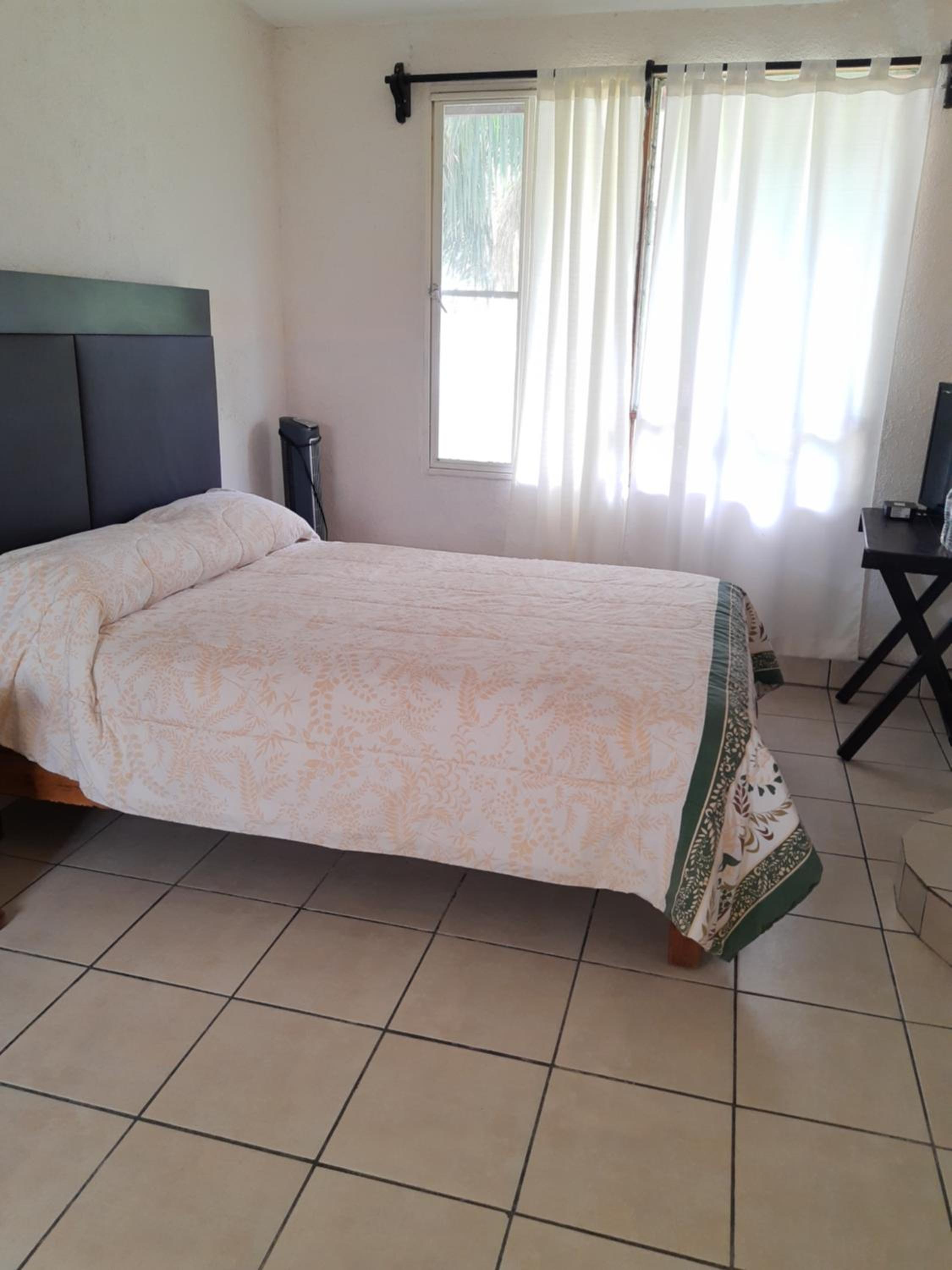 Standard Double Room - Photo 1