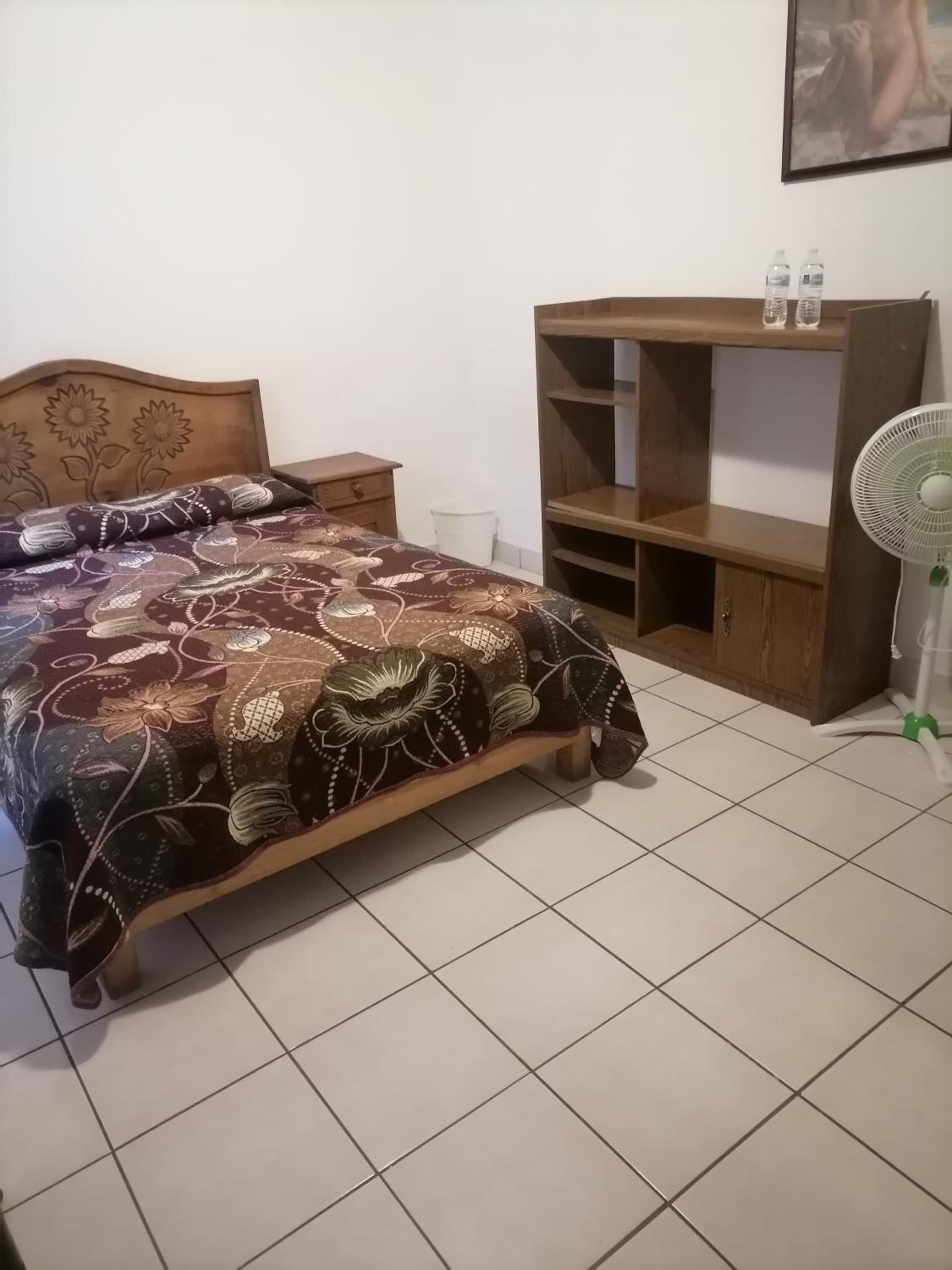 Standard Double Room - Photo 7