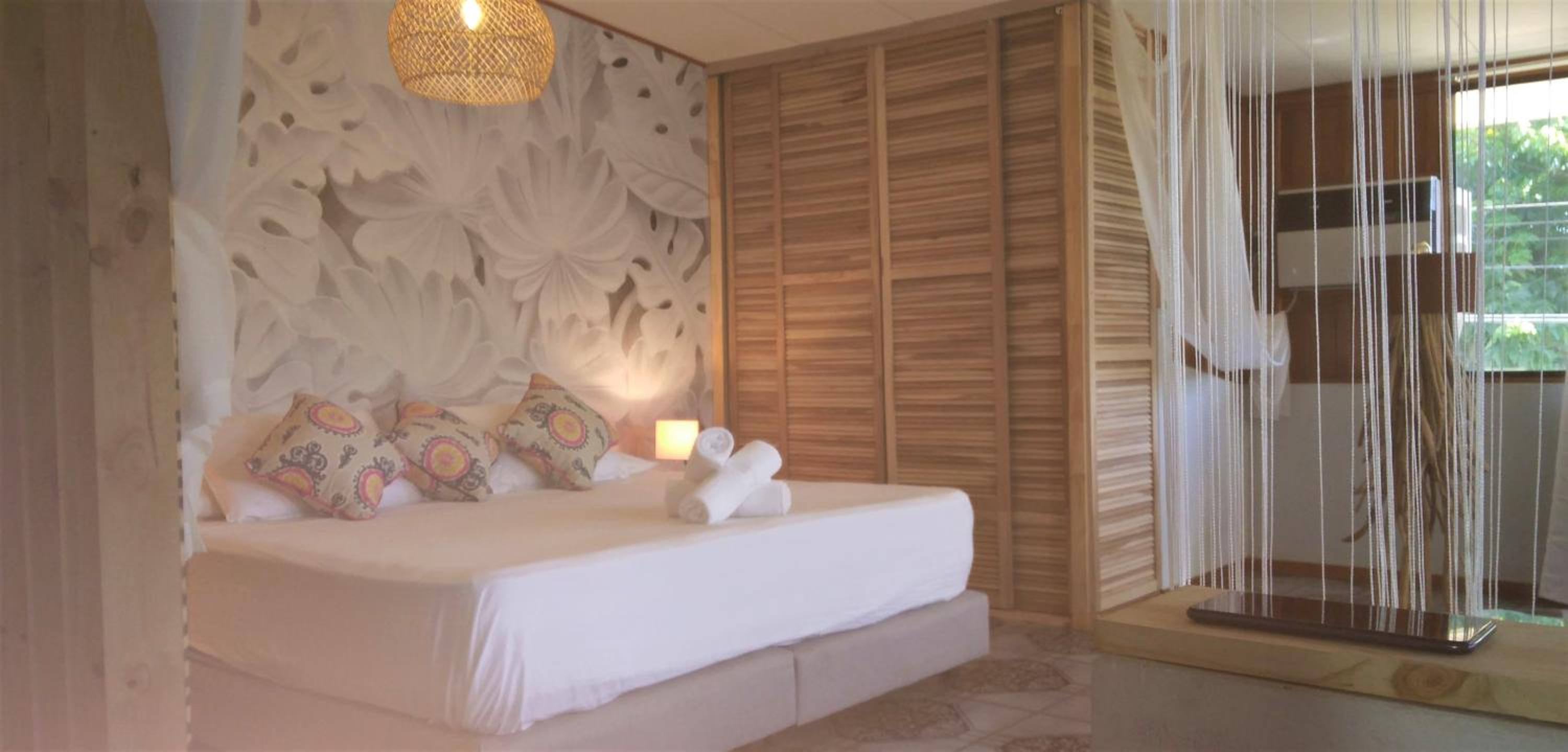 Four-Bedroom House photo 1