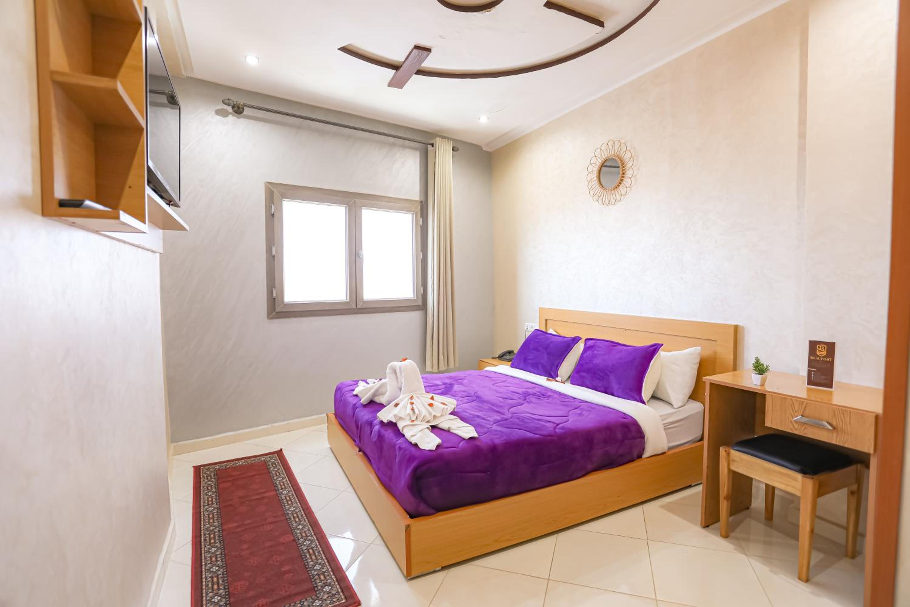 Budget Double Room - Photo 3
