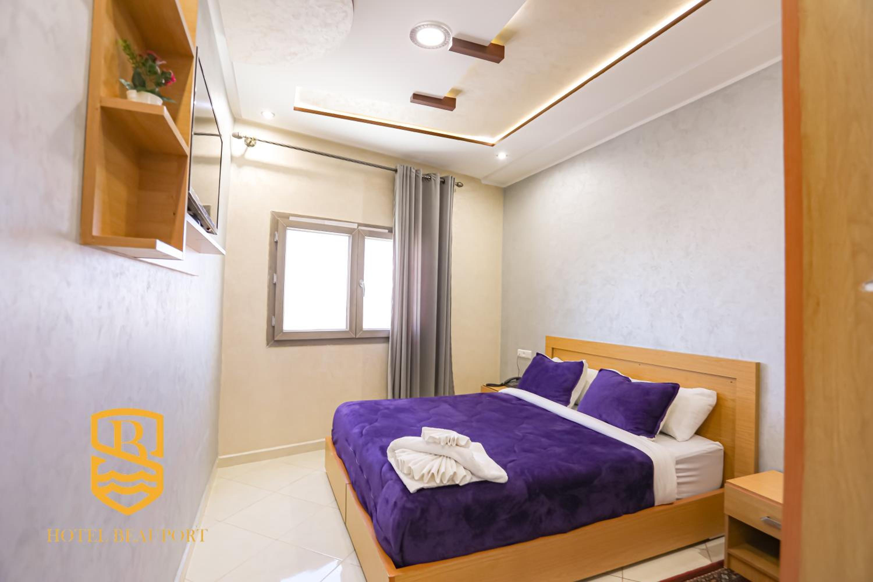 Budget Double Room - Photo 5