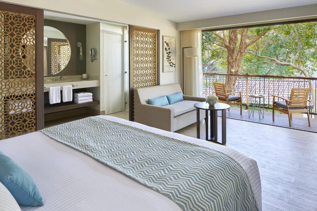 Bungalow, 1 King Bed photo 1