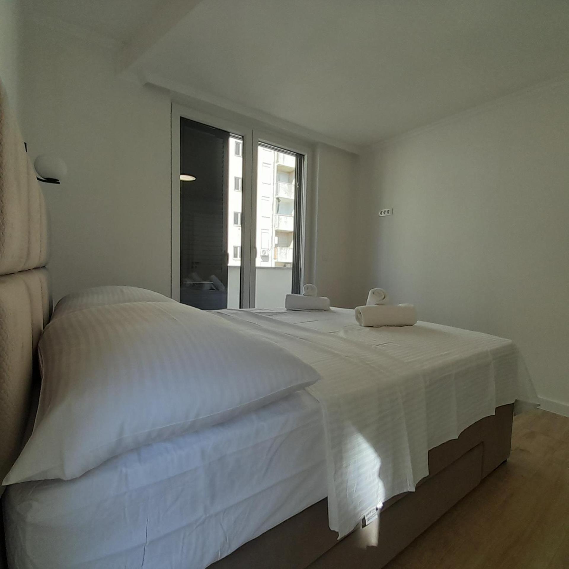 Two-Bedroom Apartment - Photo 17