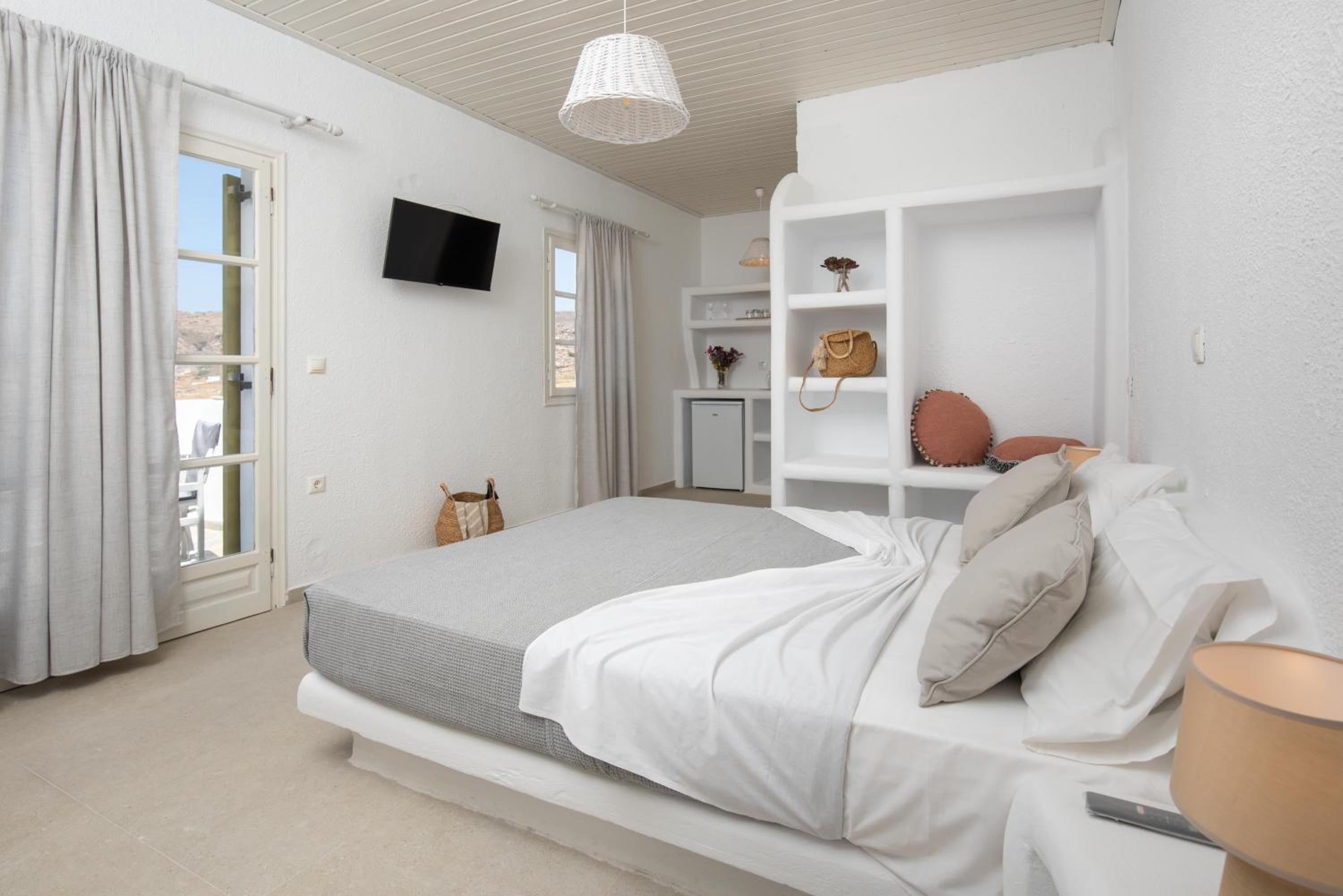 Double Room with Sea & Sunset View photo 1