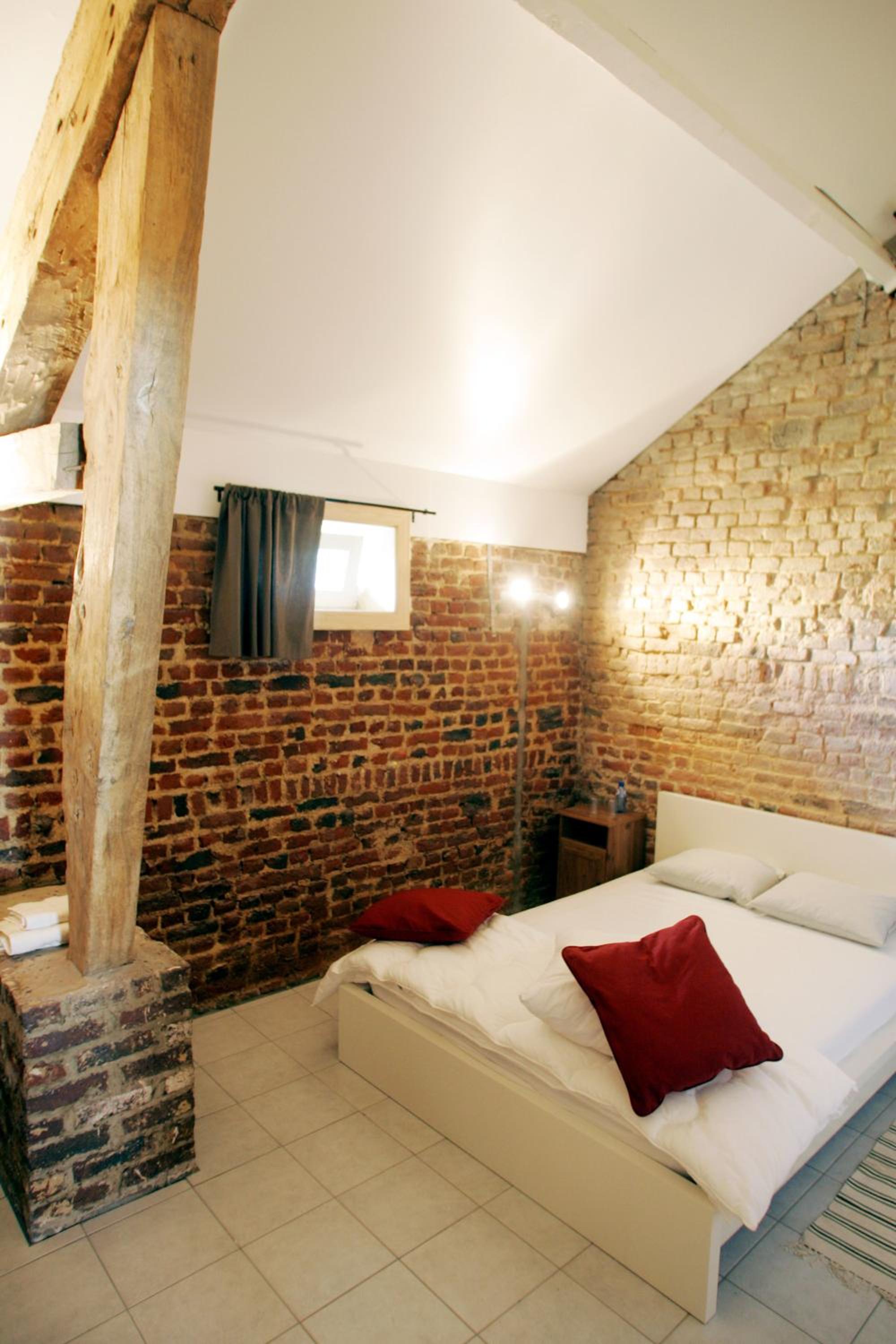 Three-Bedroom Apartment photo 1