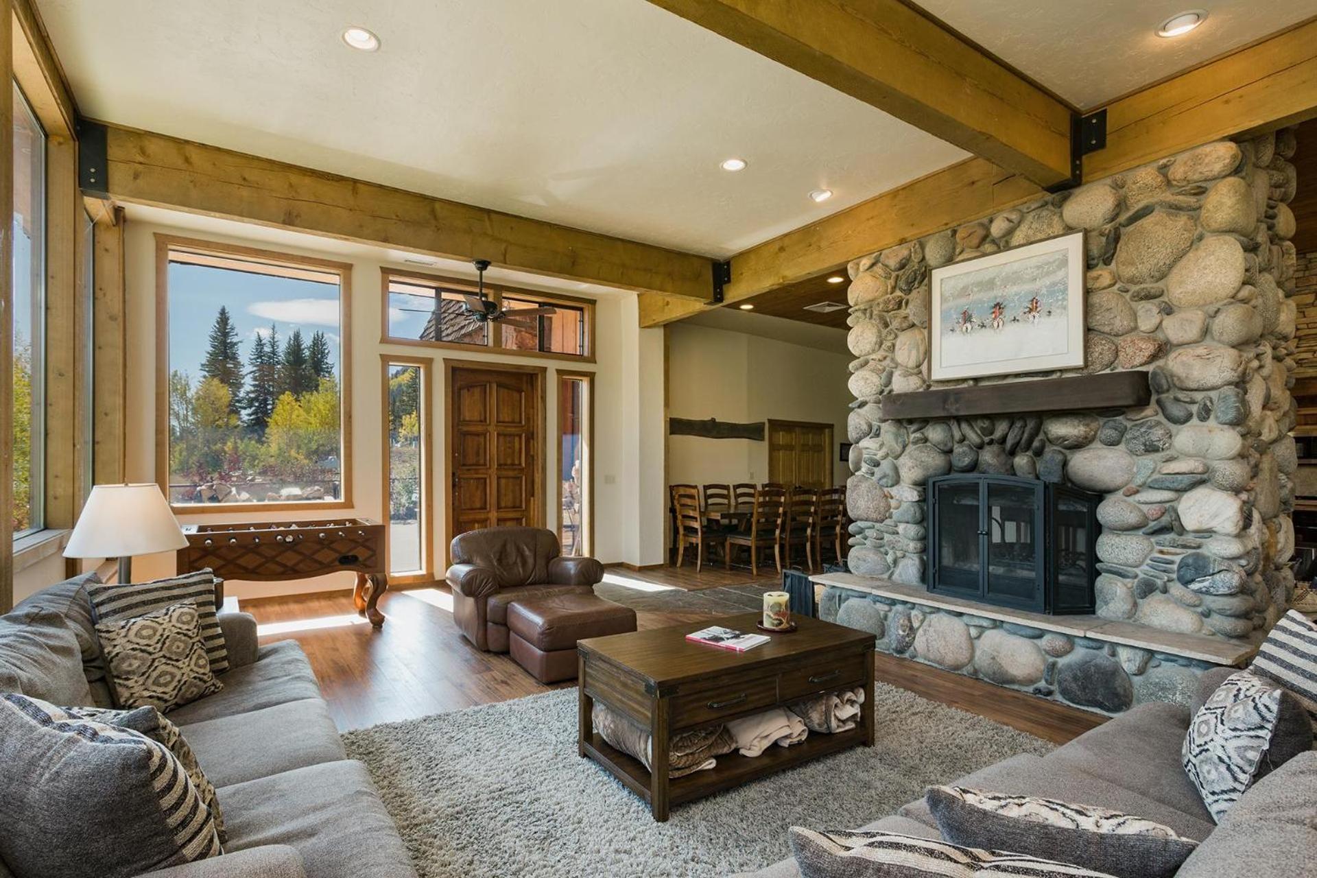 Five-Bedroom Holiday Home photo 1