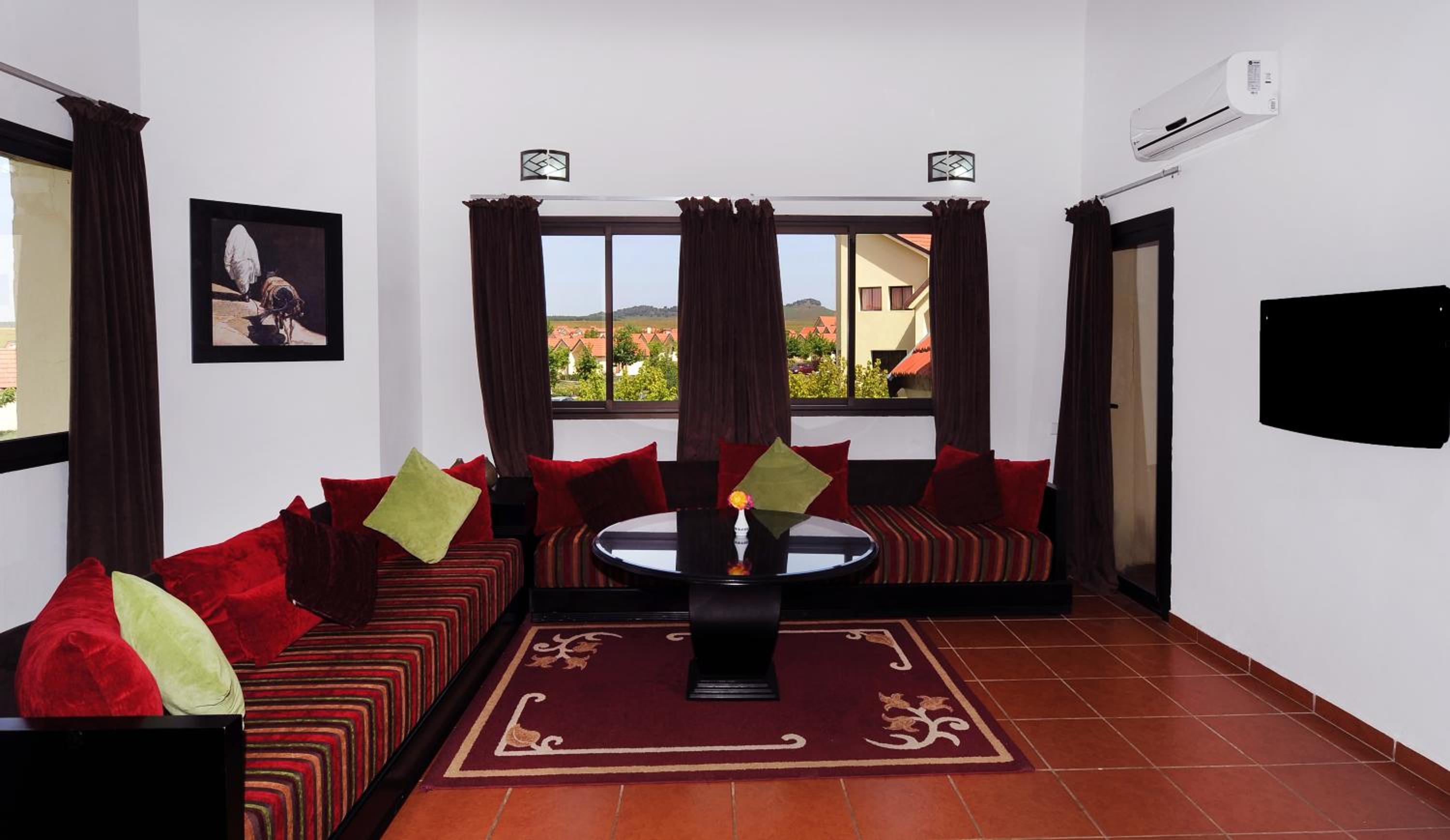 Chalet (4 Adults) - Photo 5