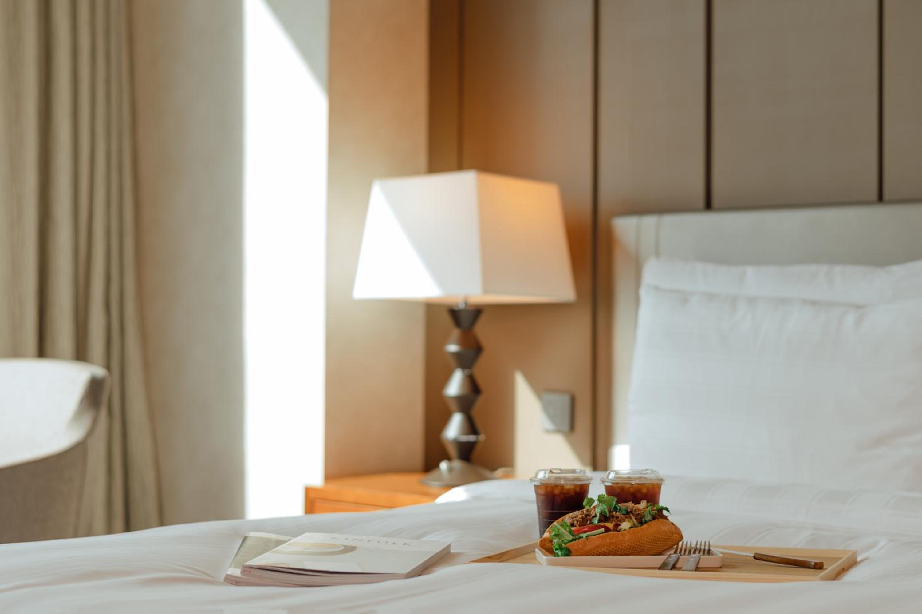 Superior Twin Room with Voucher for 1 Sandwich + 2 Americanos (per night) photo 2