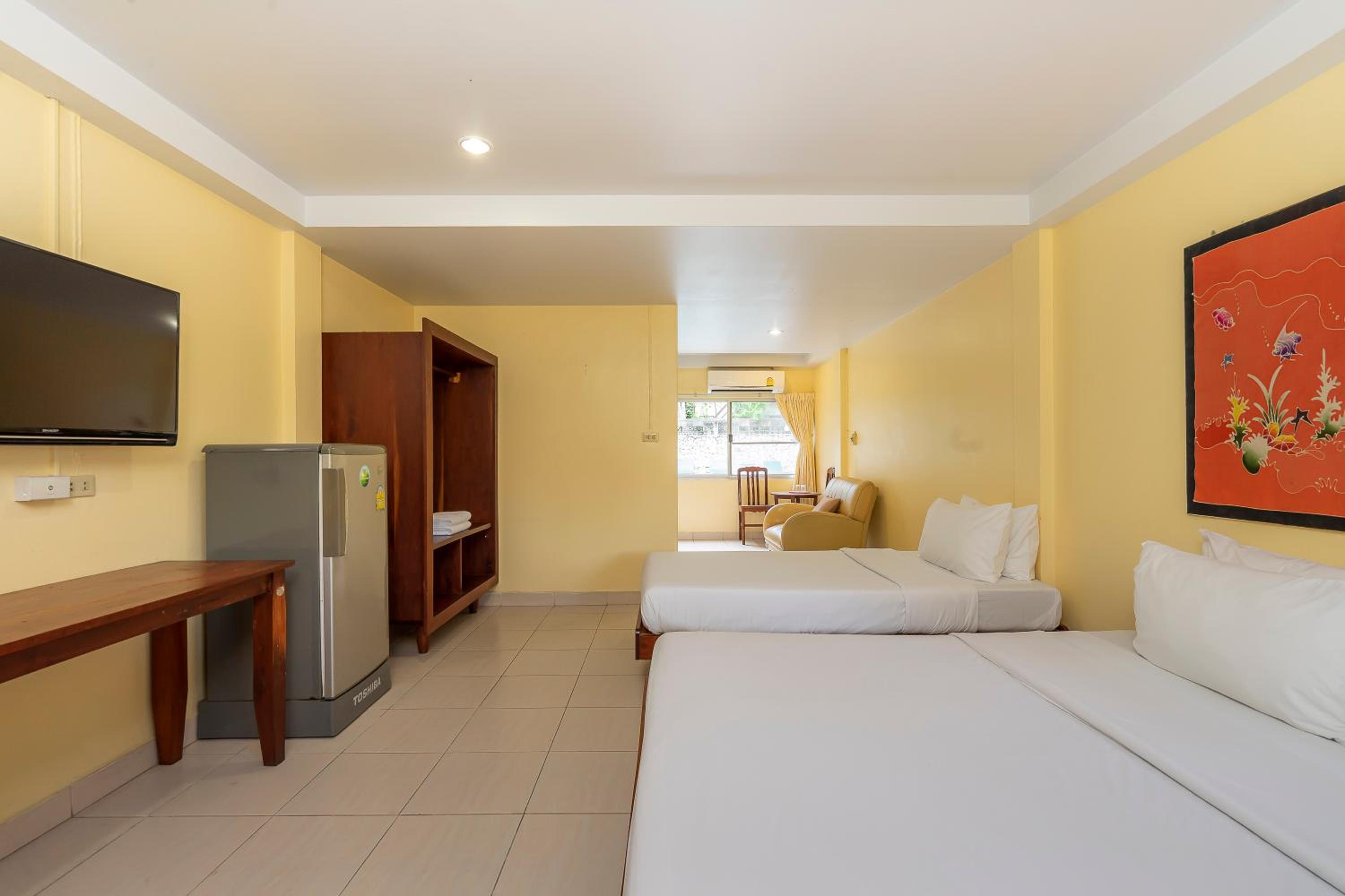 Deluxe Triple Room