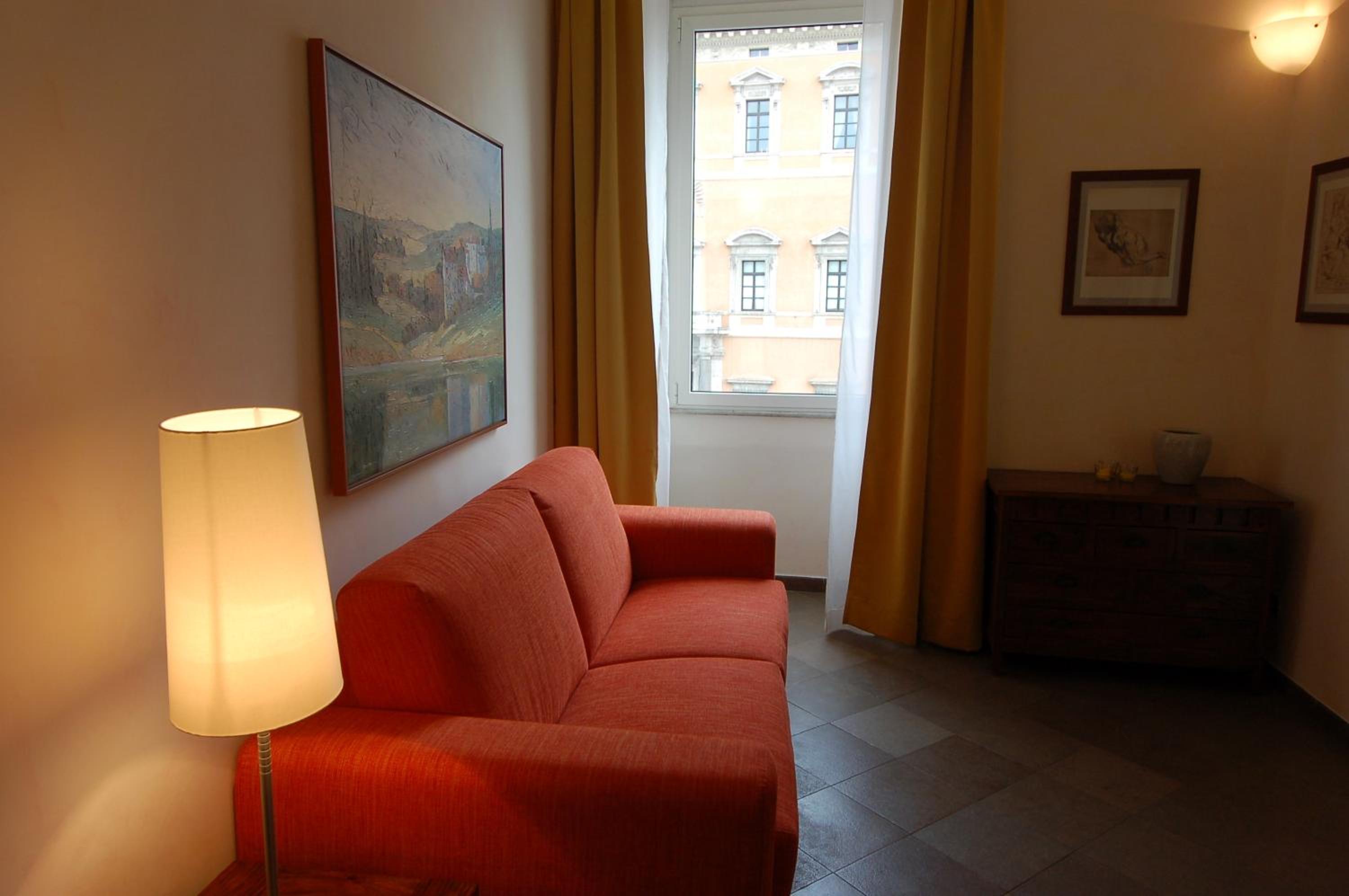 One-Bedroom Apartment (4 Adults)