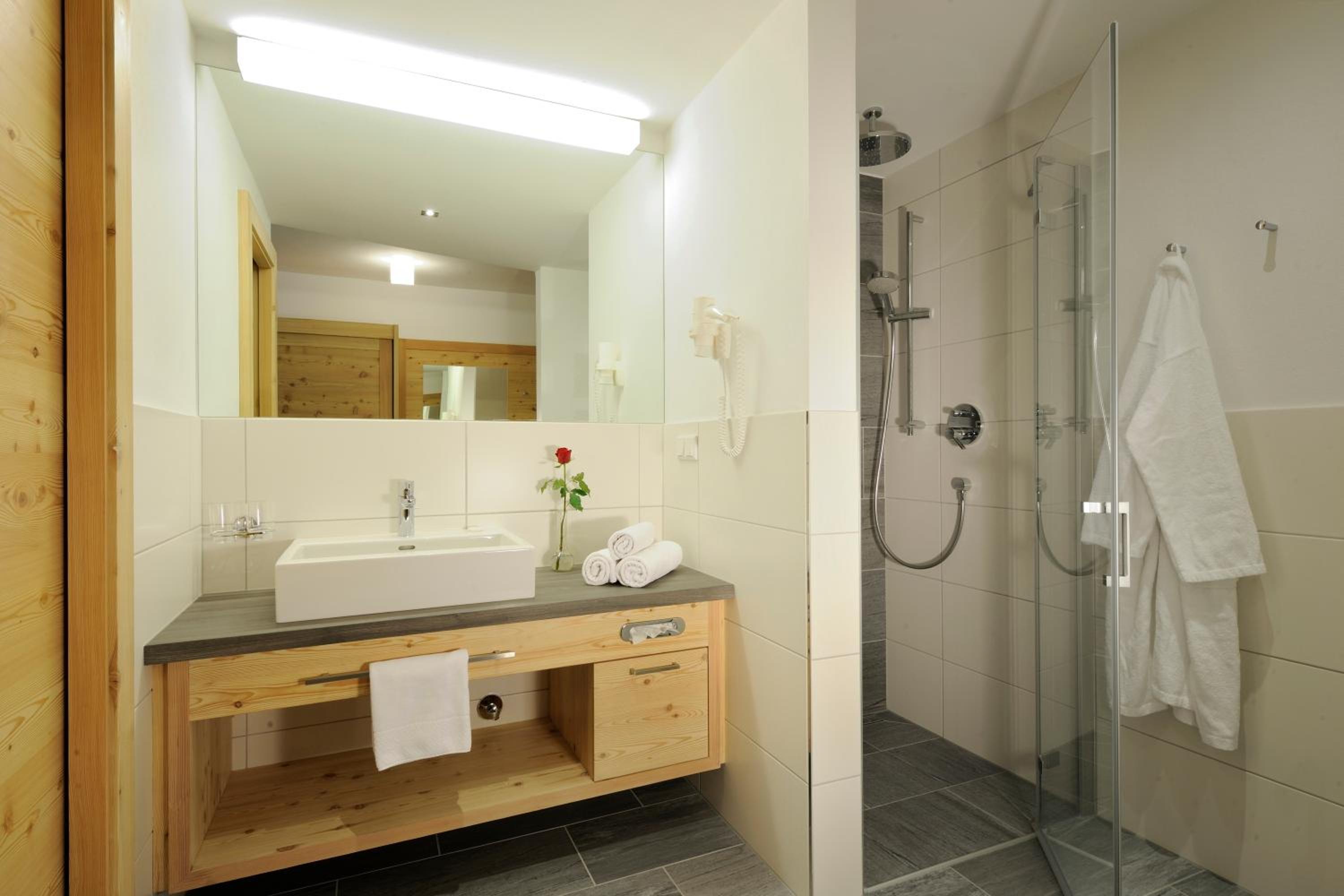 Standard Double Room photo 2