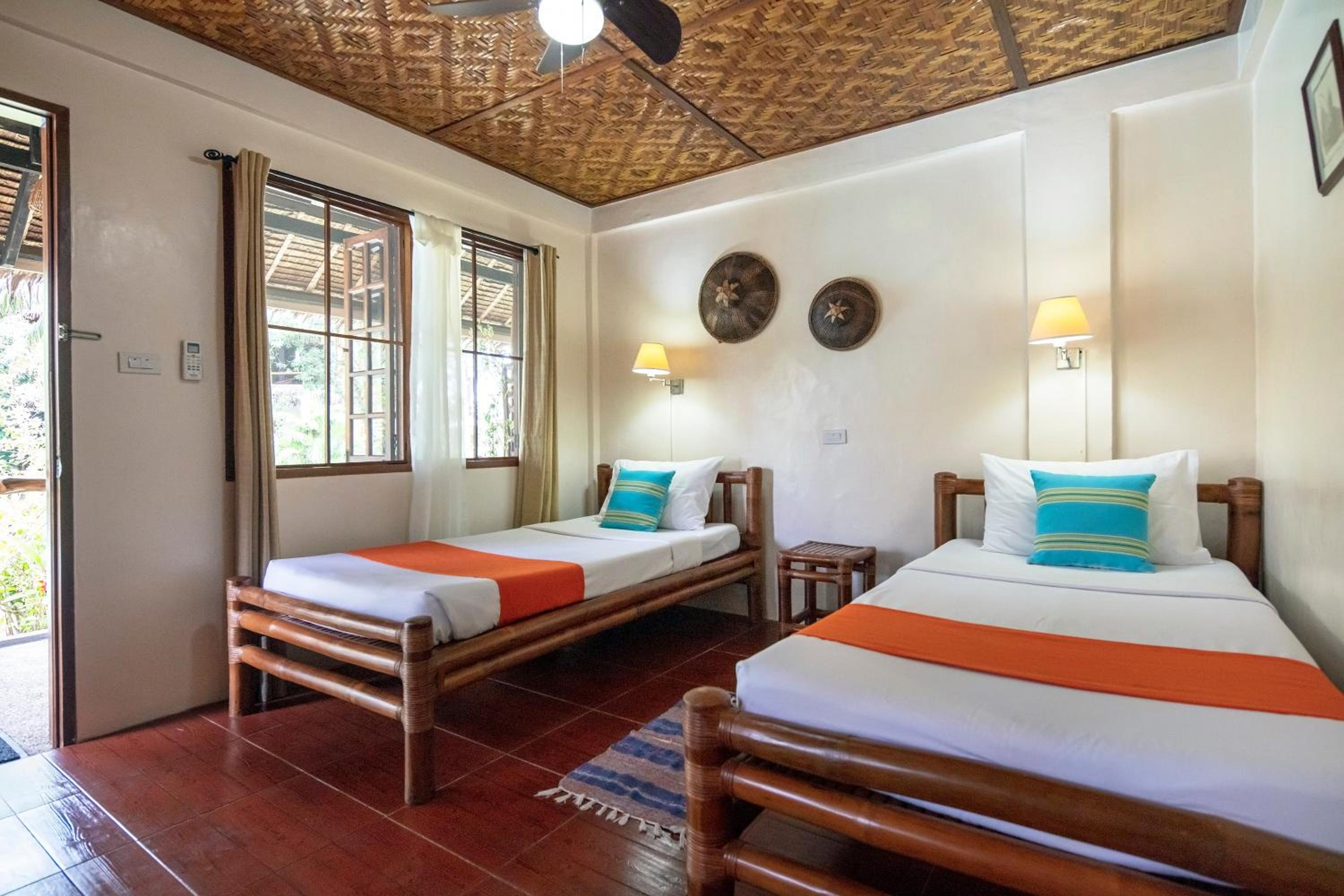 Standard Room with Garden View photo 3