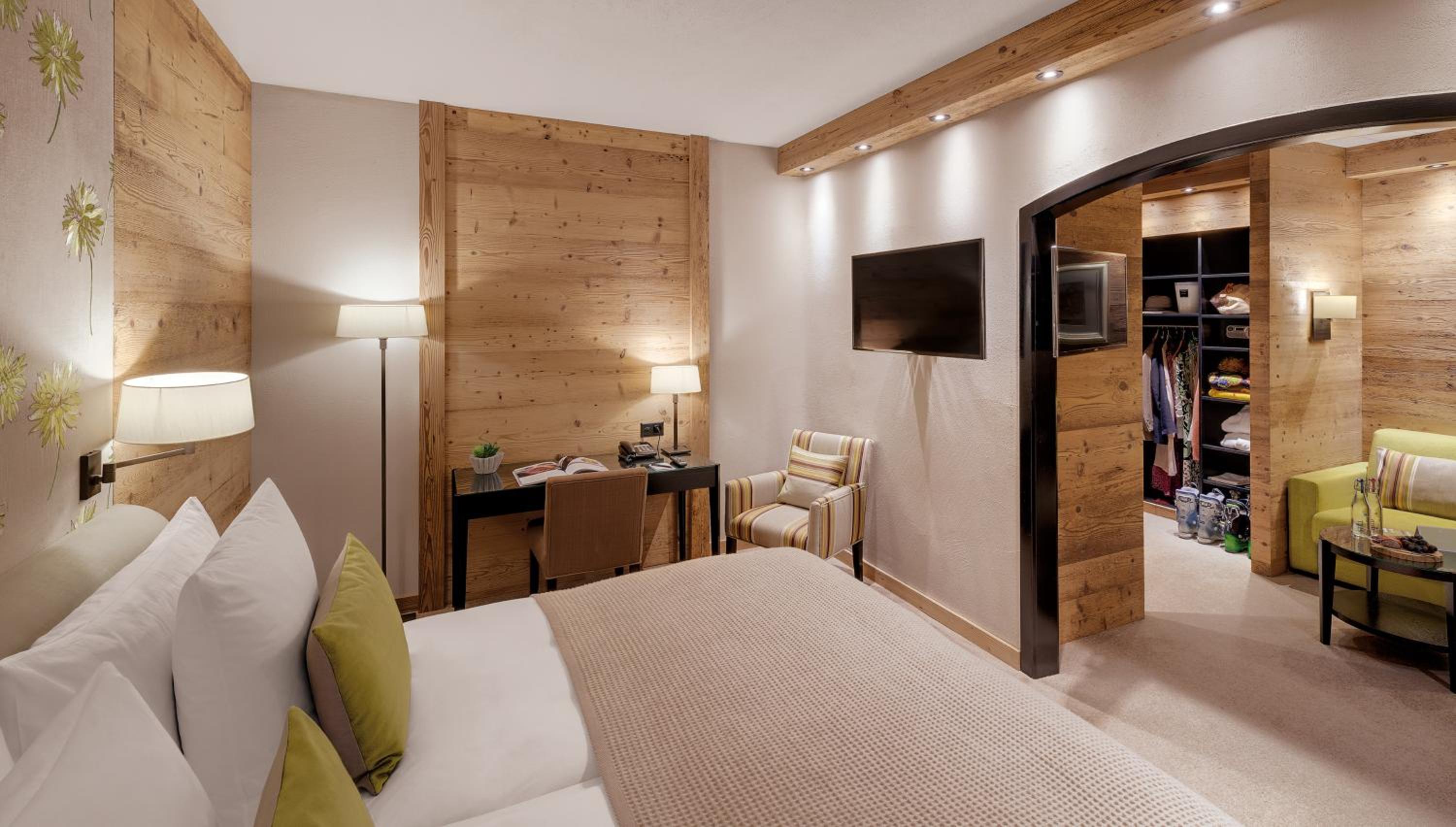 Junior Suite - Photo 2