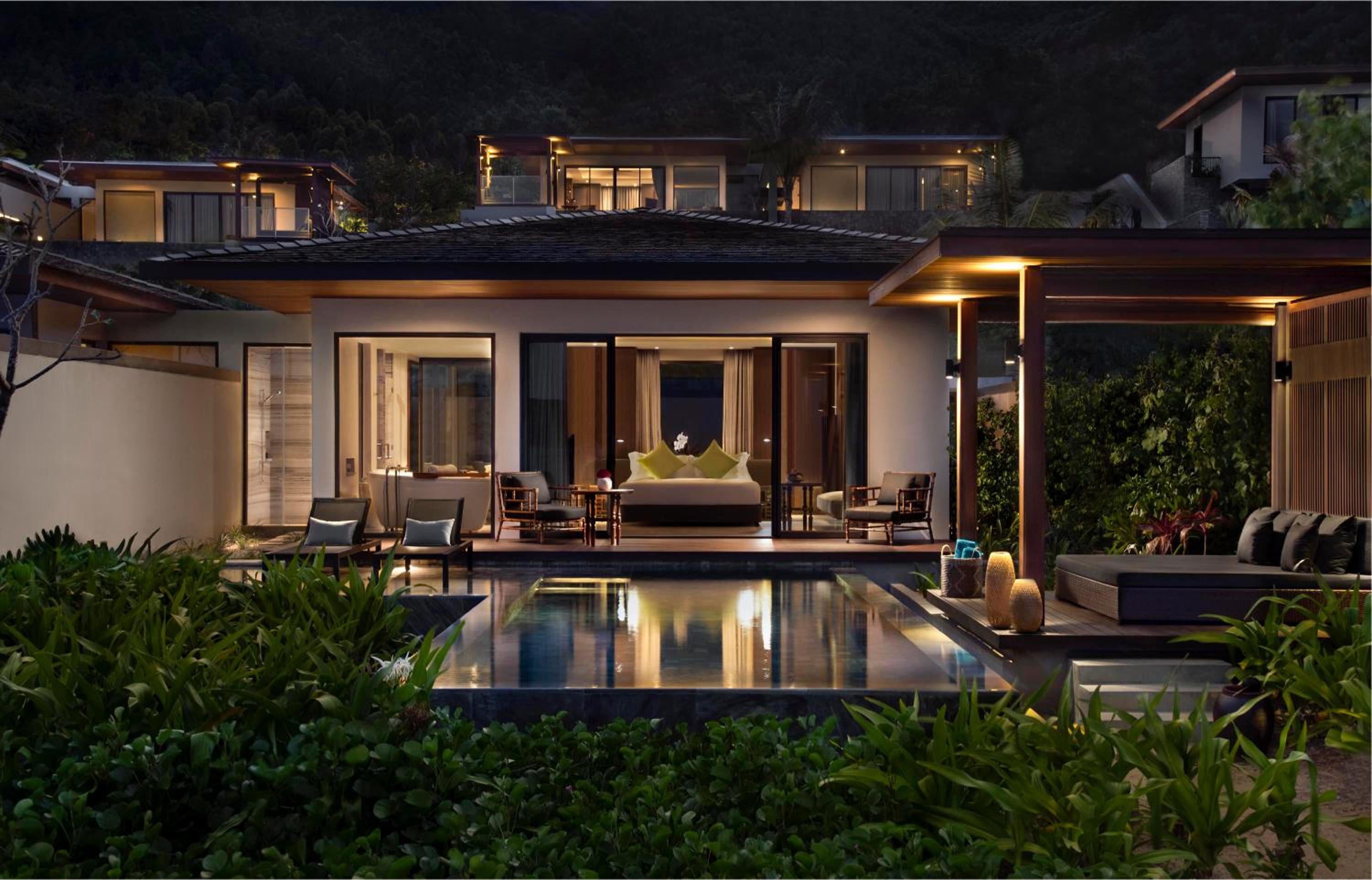 Beachfront Pool Villa - Photo 6