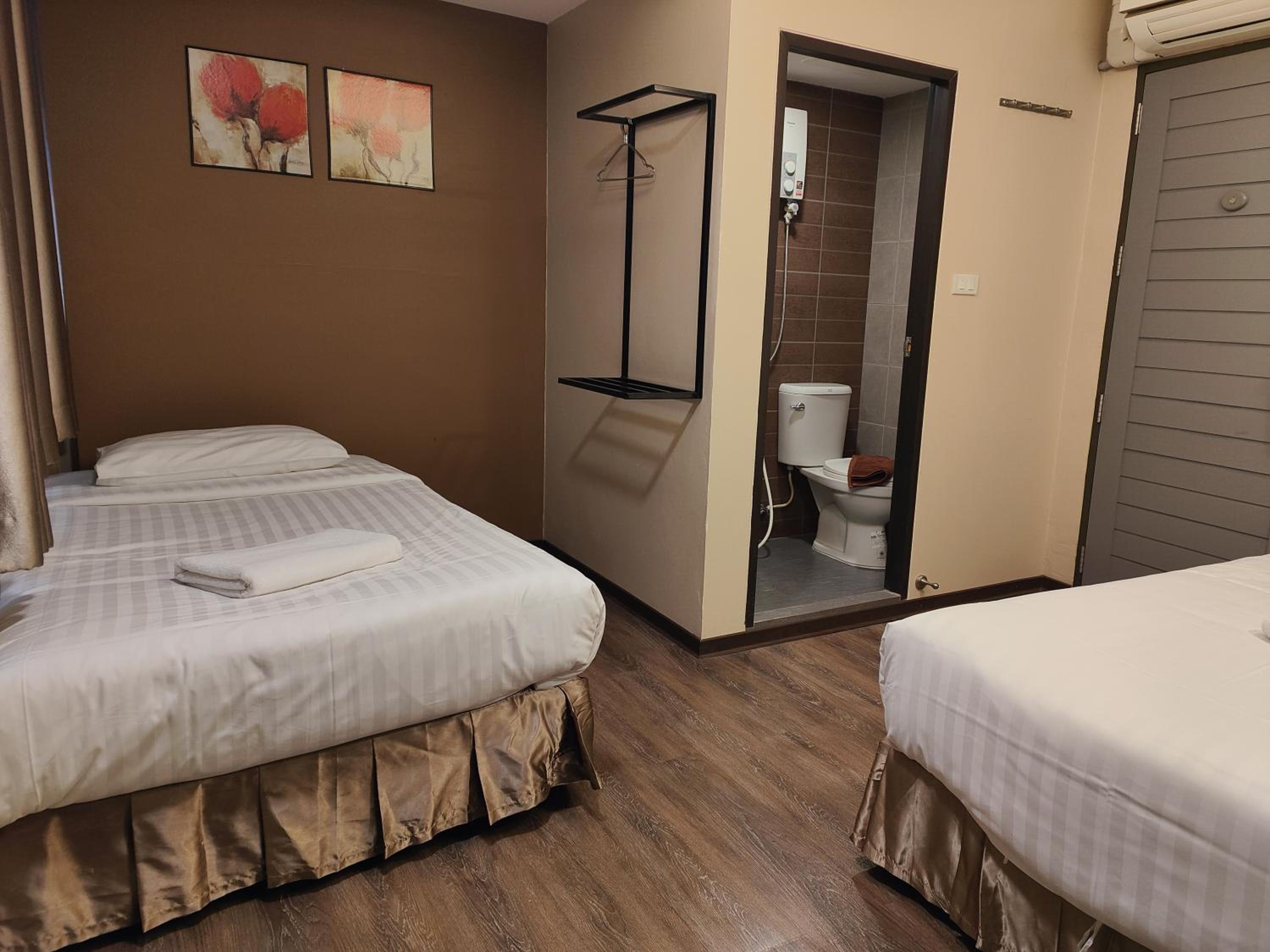 Deluxe Triple Room photo 1