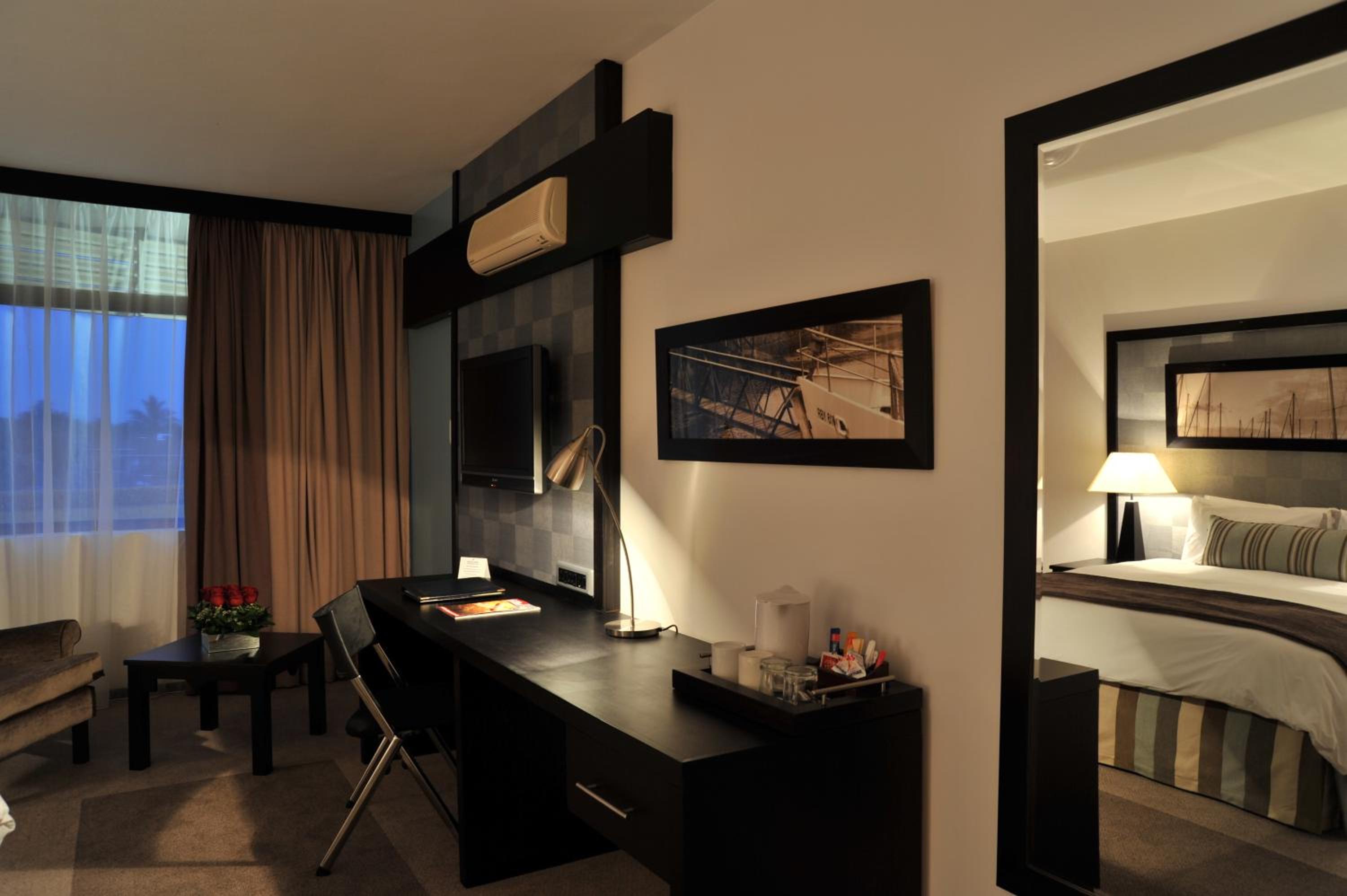 Standard Double Room - Photo 7