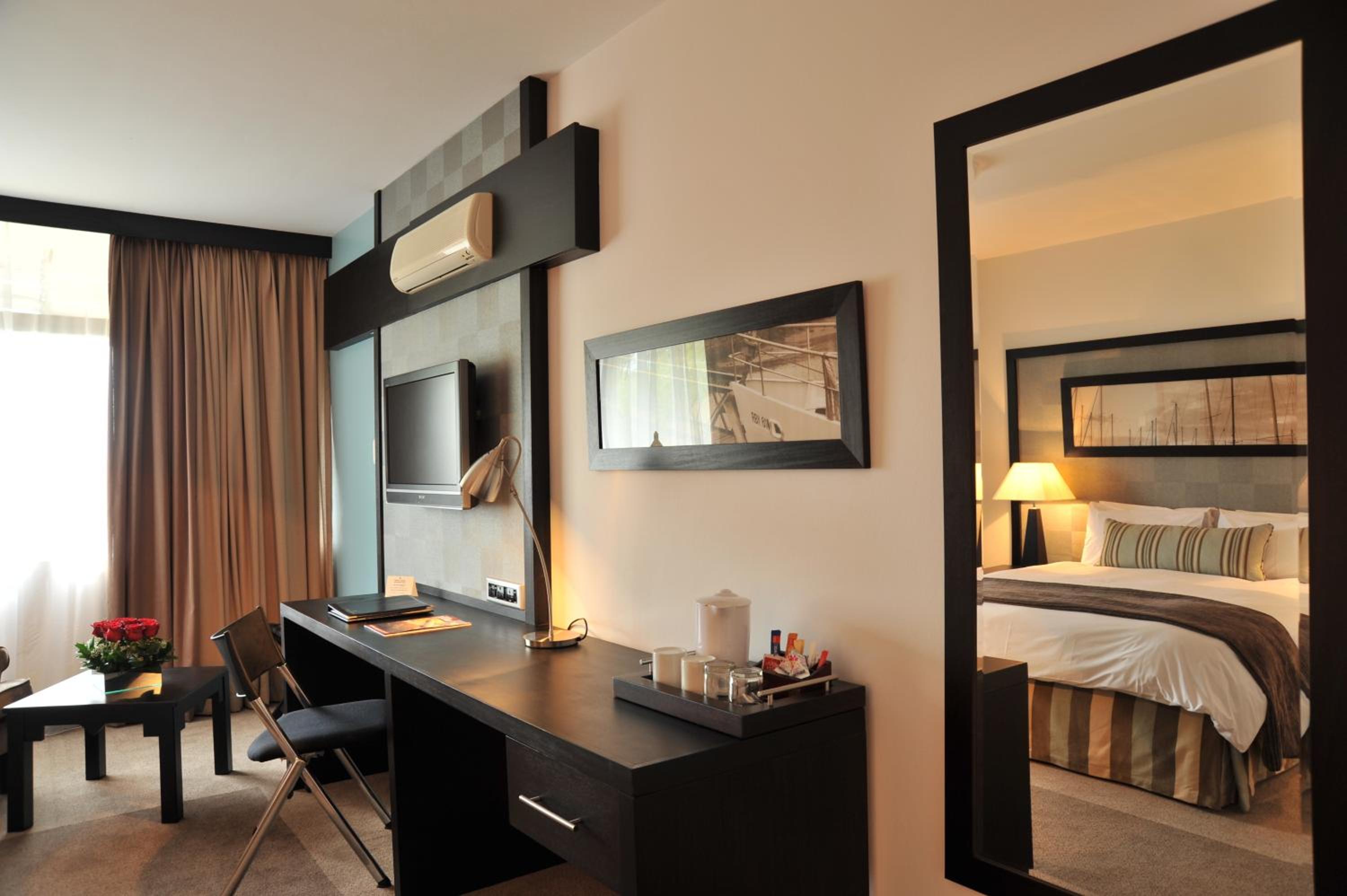 Standard Double Room - Photo 5
