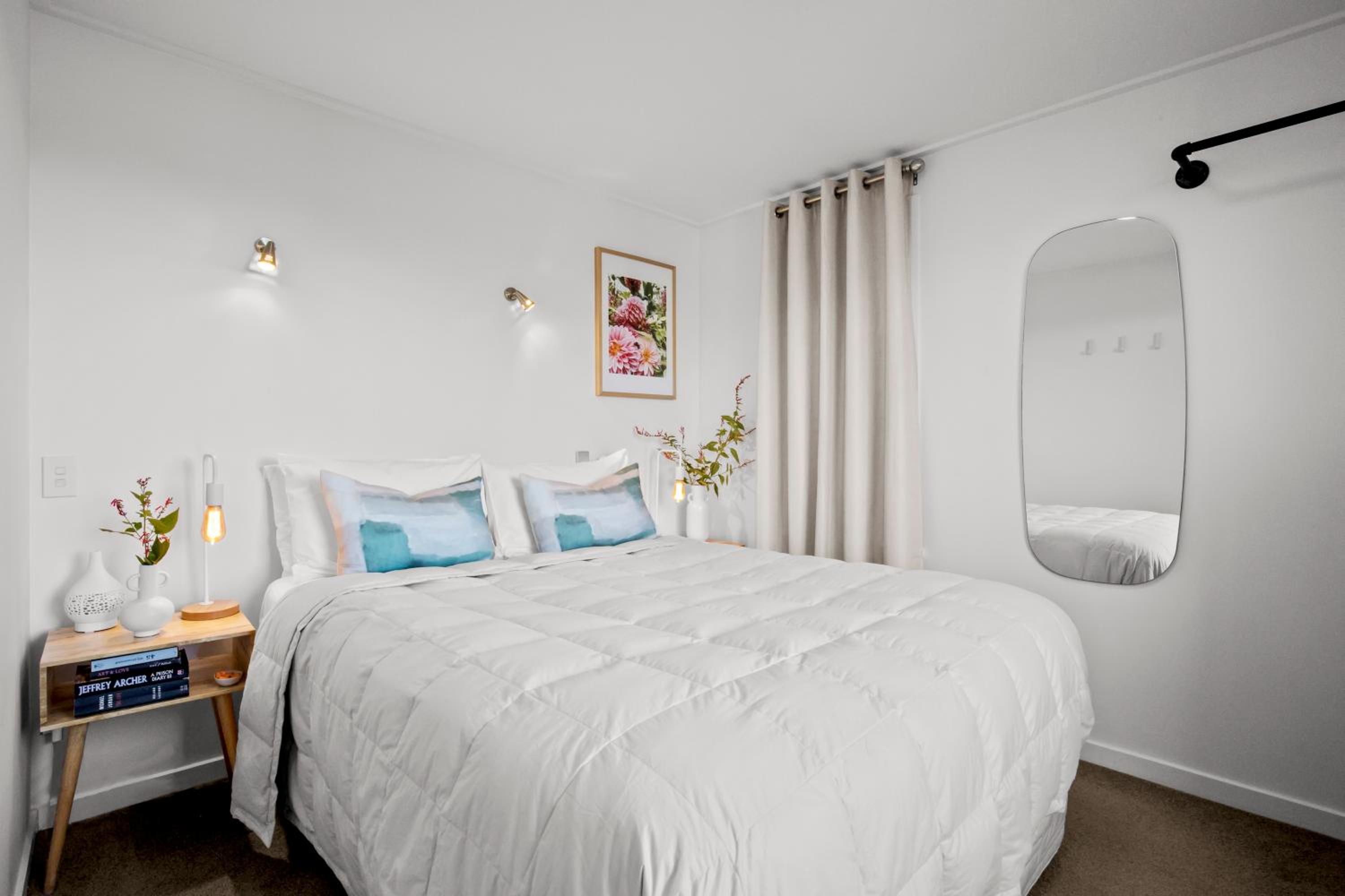 Suite with Mountain View