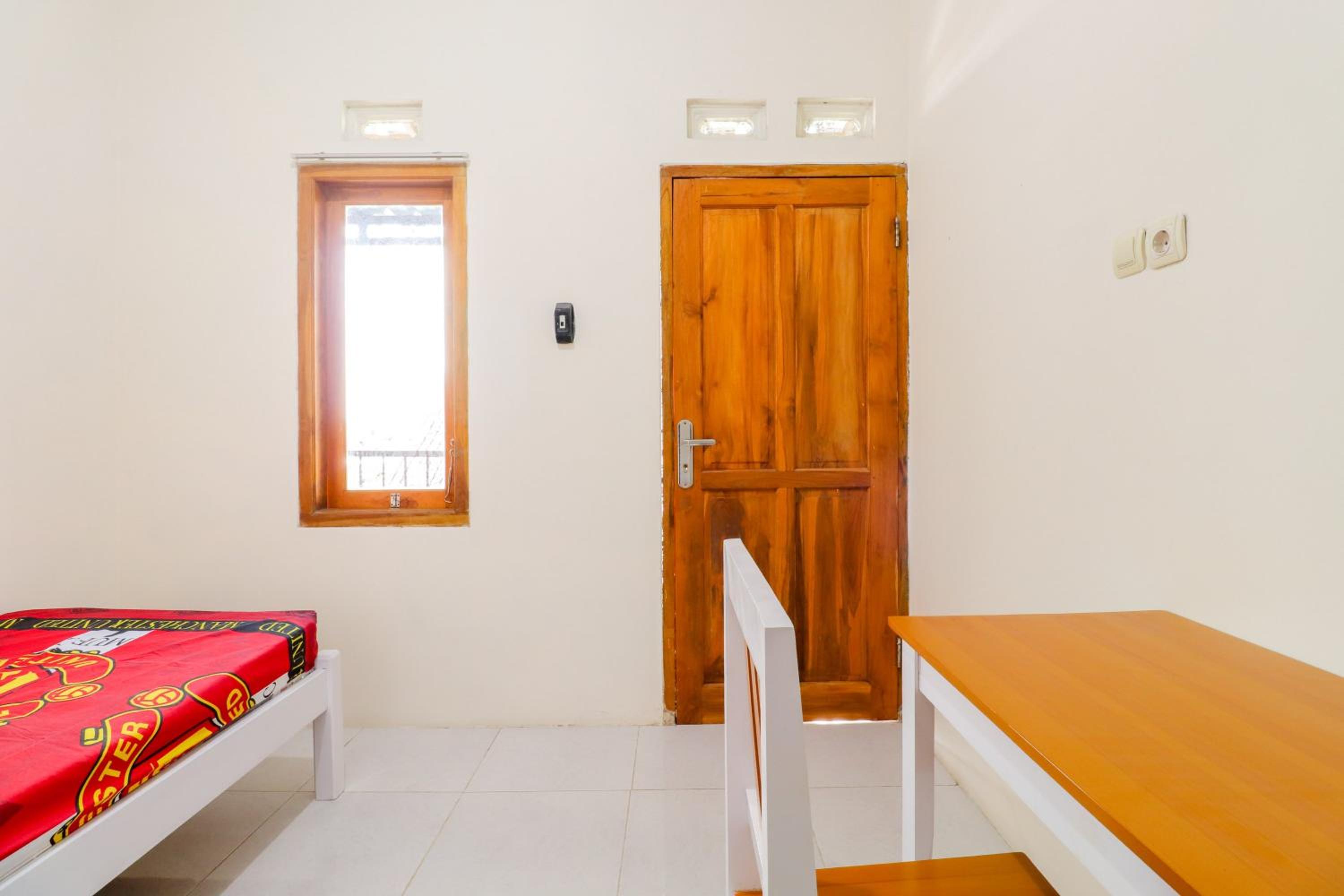 Standard Single Room photo 3