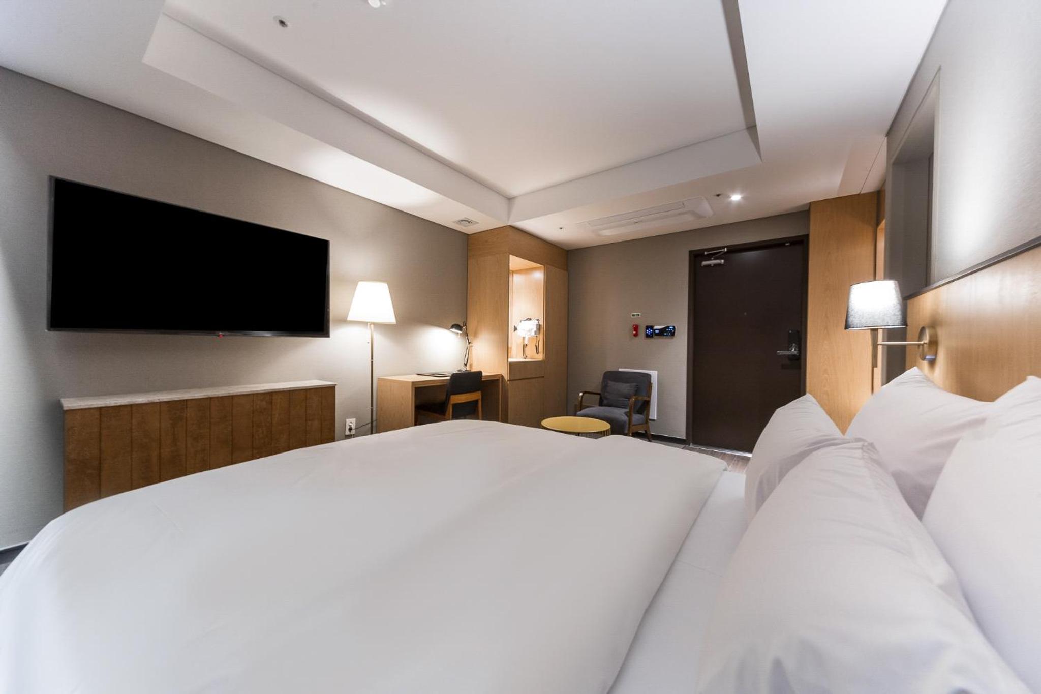 Deluxe Double Room - Photo 2