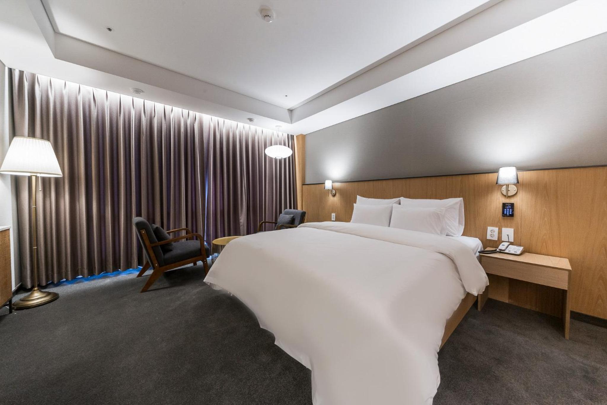 Superior Double Room - Photo 3