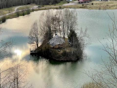 Quadruple Room with Lake View photo 1
