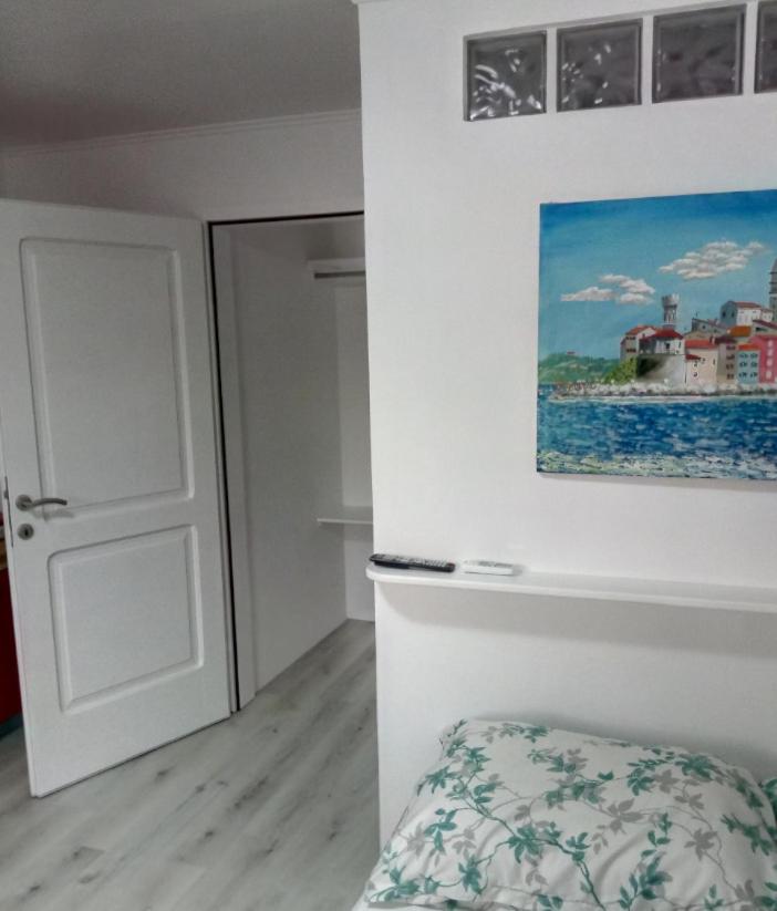 One-Bedroom Apartment - Photo 38