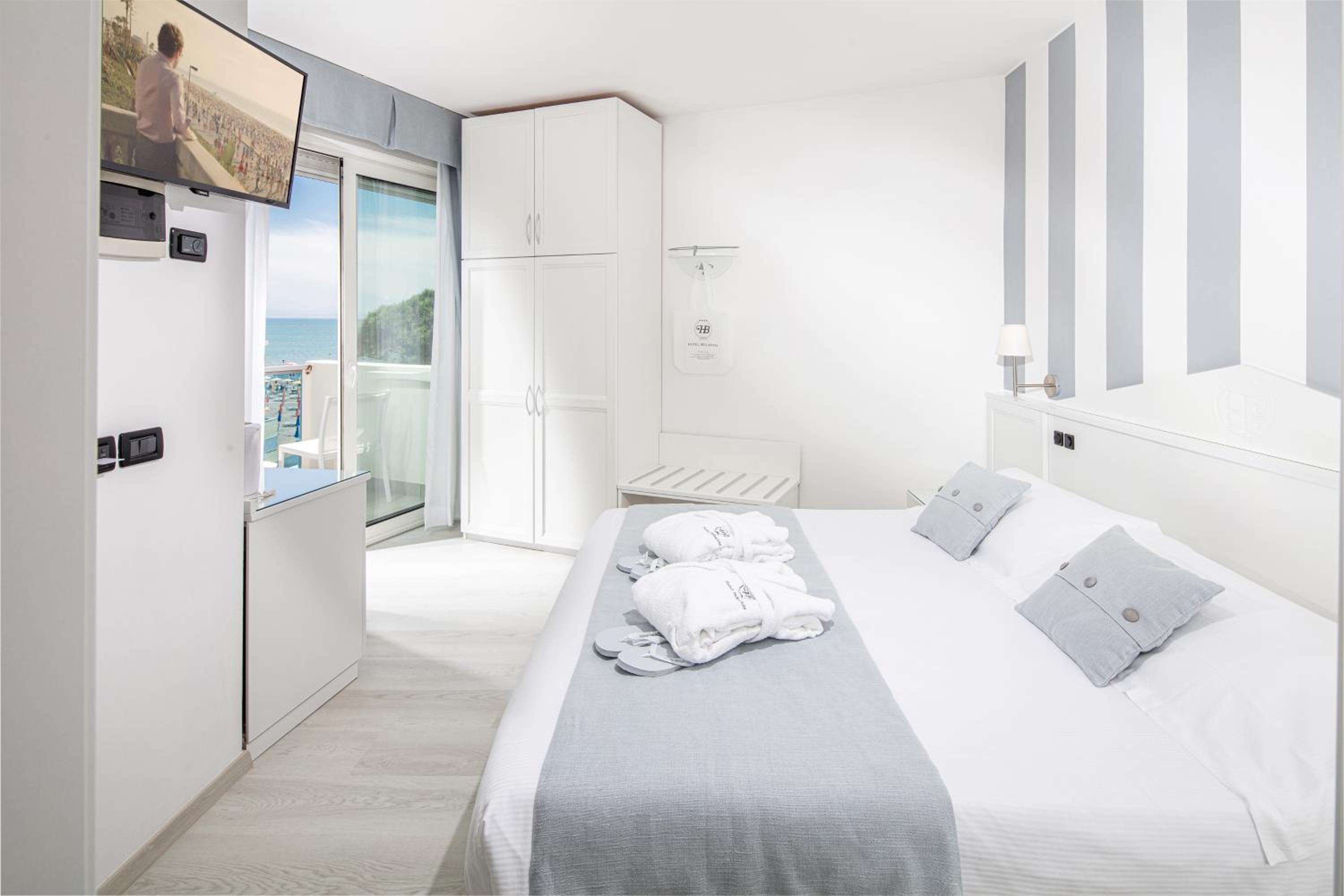 Double Room with Panoramic View - Photo 4