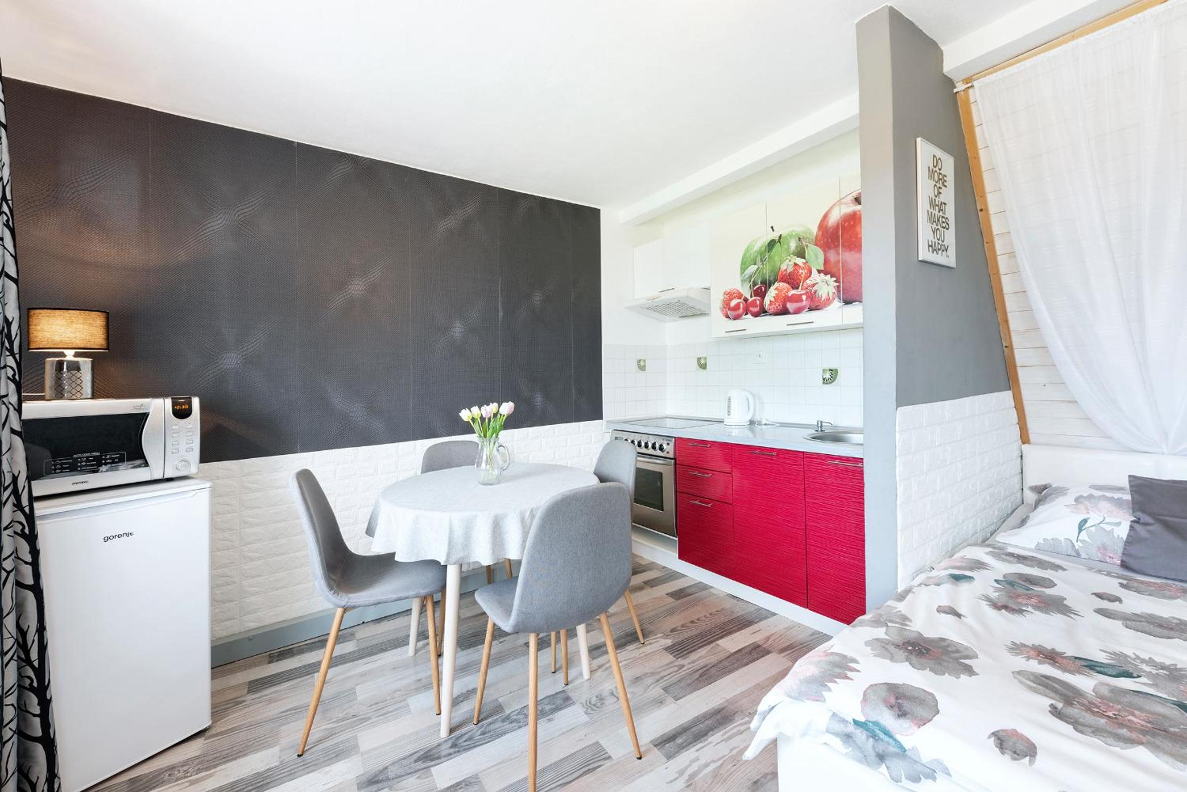 Maisonette 1 photo 2