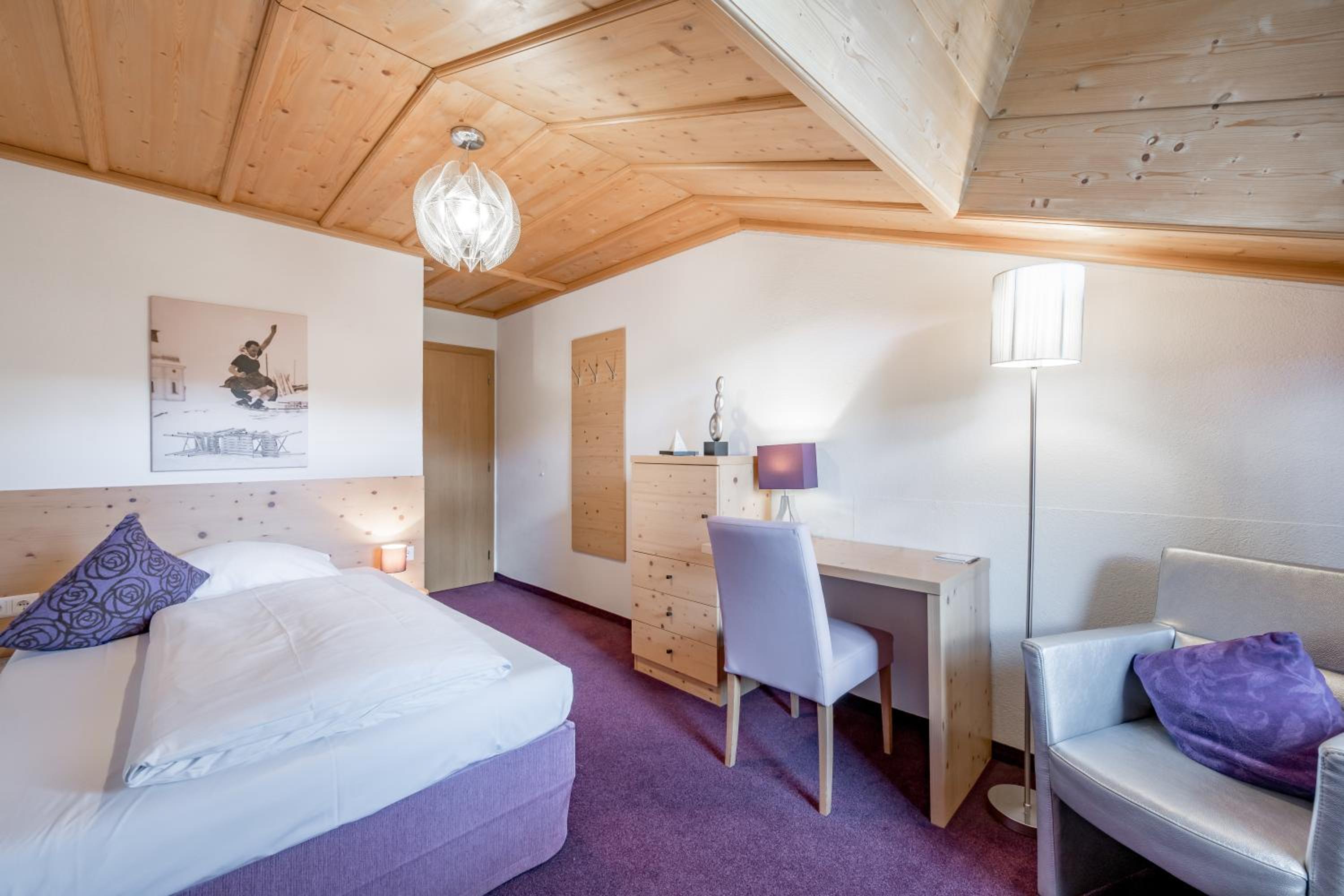 Single Room photo 3