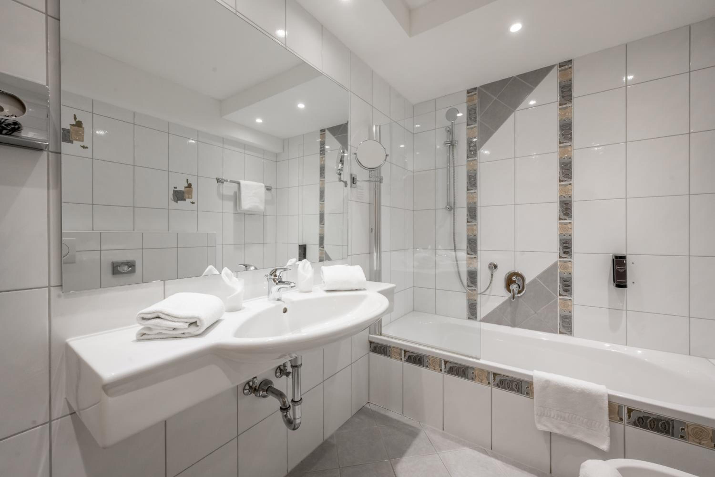 Junior Suite - Photo 3