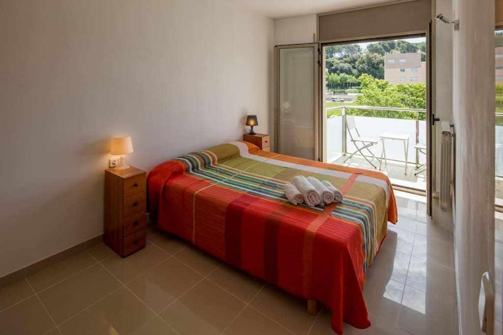 Apartamento con Balcón