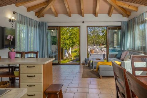 Villa with Private Pool photo 1