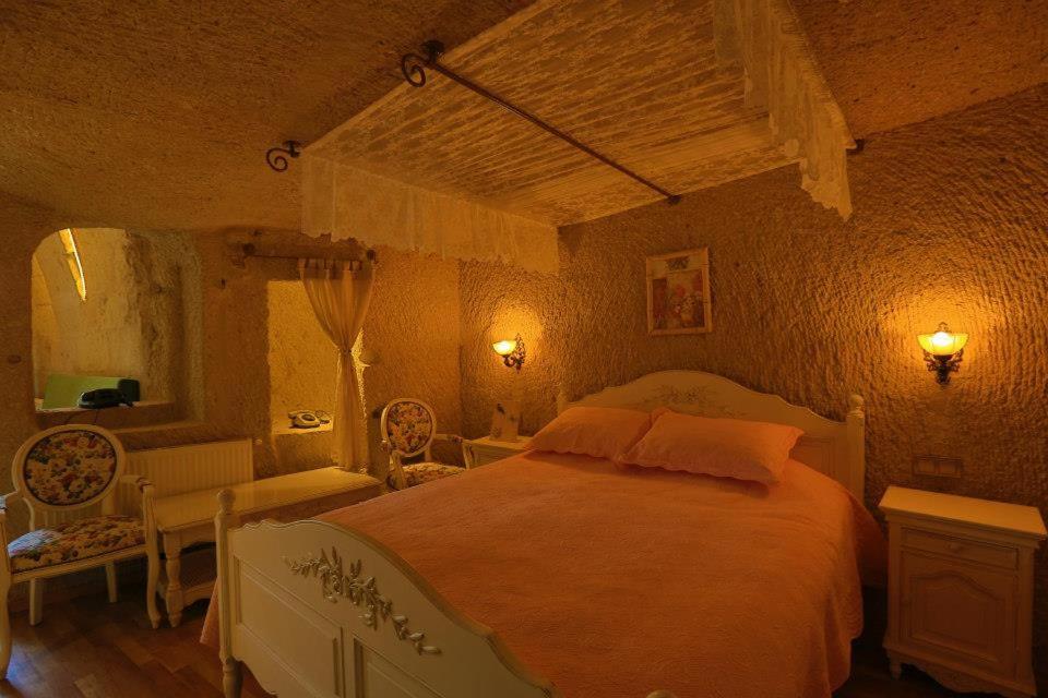 Deluxe Double Room - Photo 1