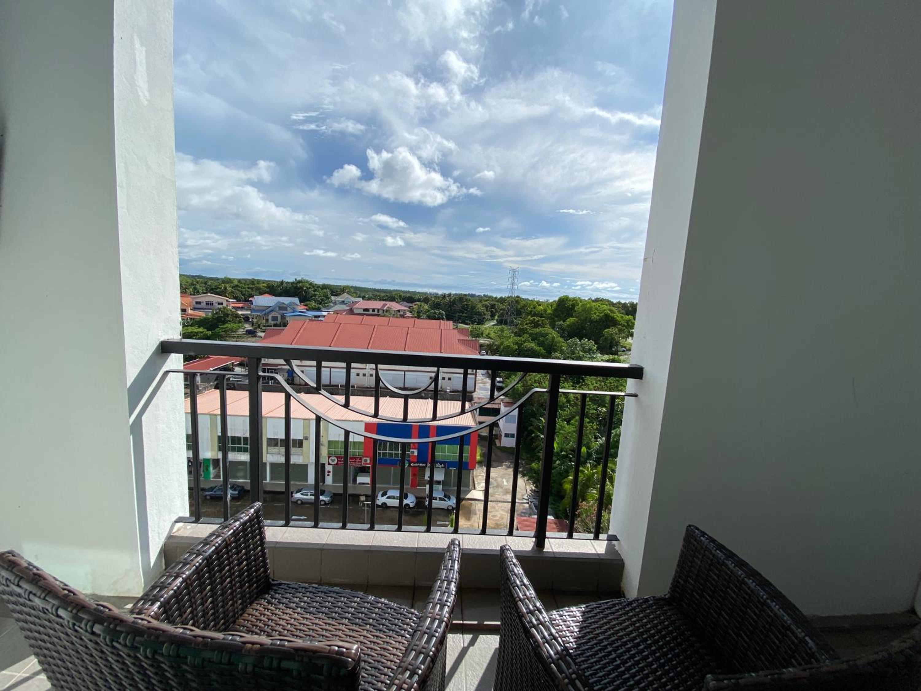 Balcony & Terrace