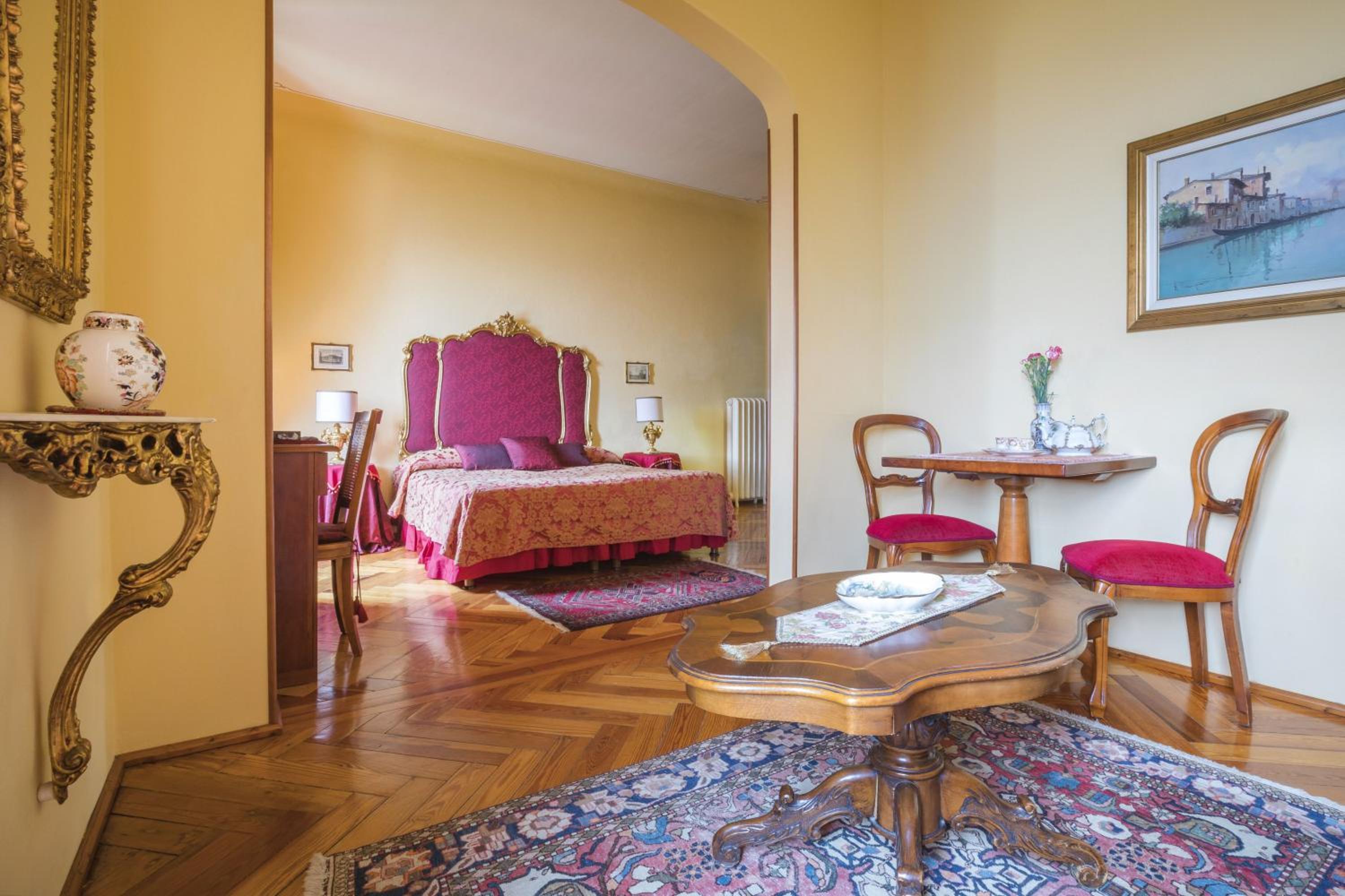 Junior Suite with Lake View - Villa - Photo 14