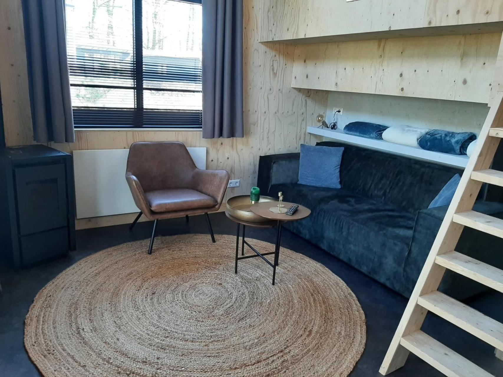 Tiny House 4 - Photo 1