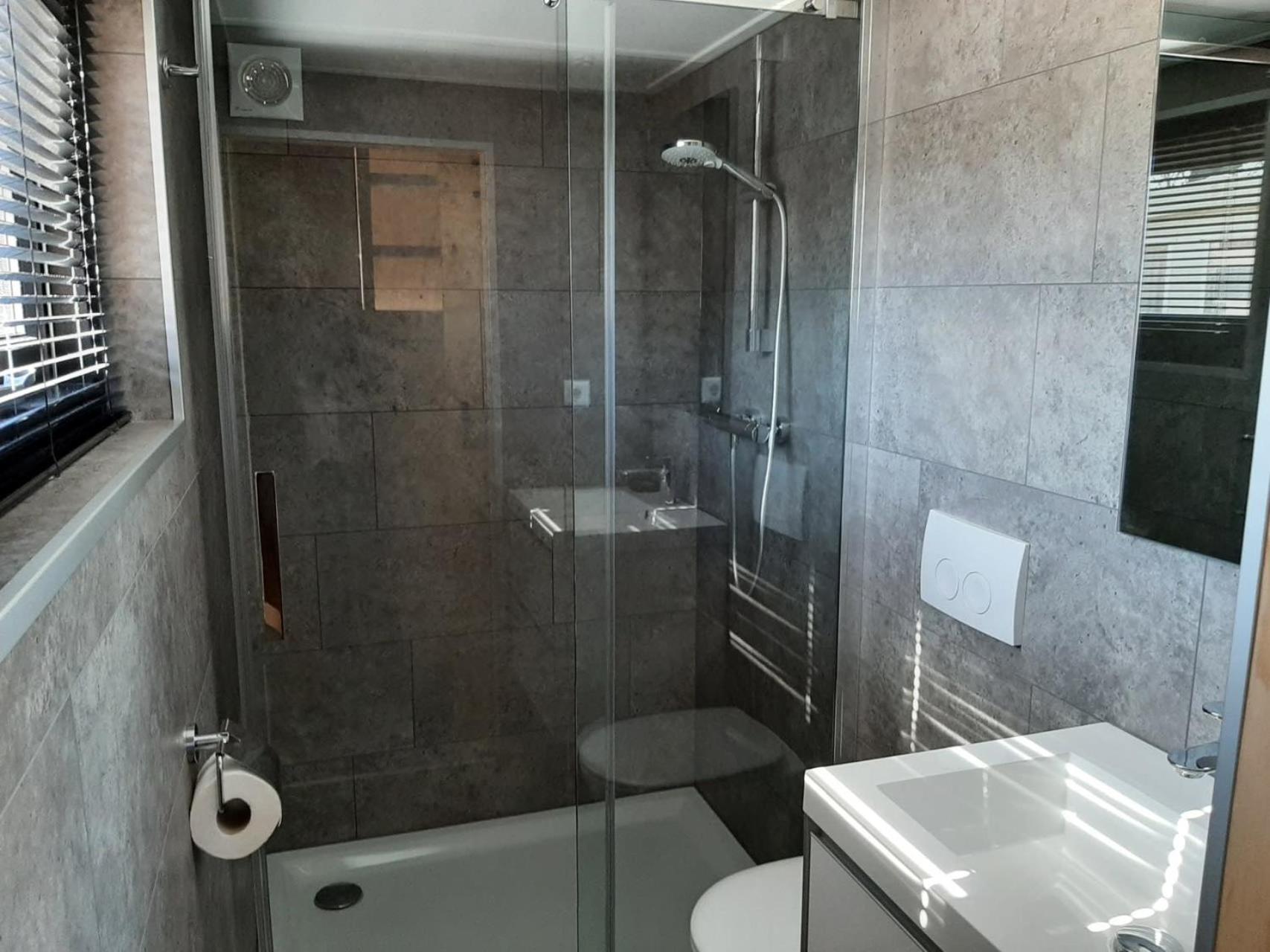 Tiny House 2 - Photo 4