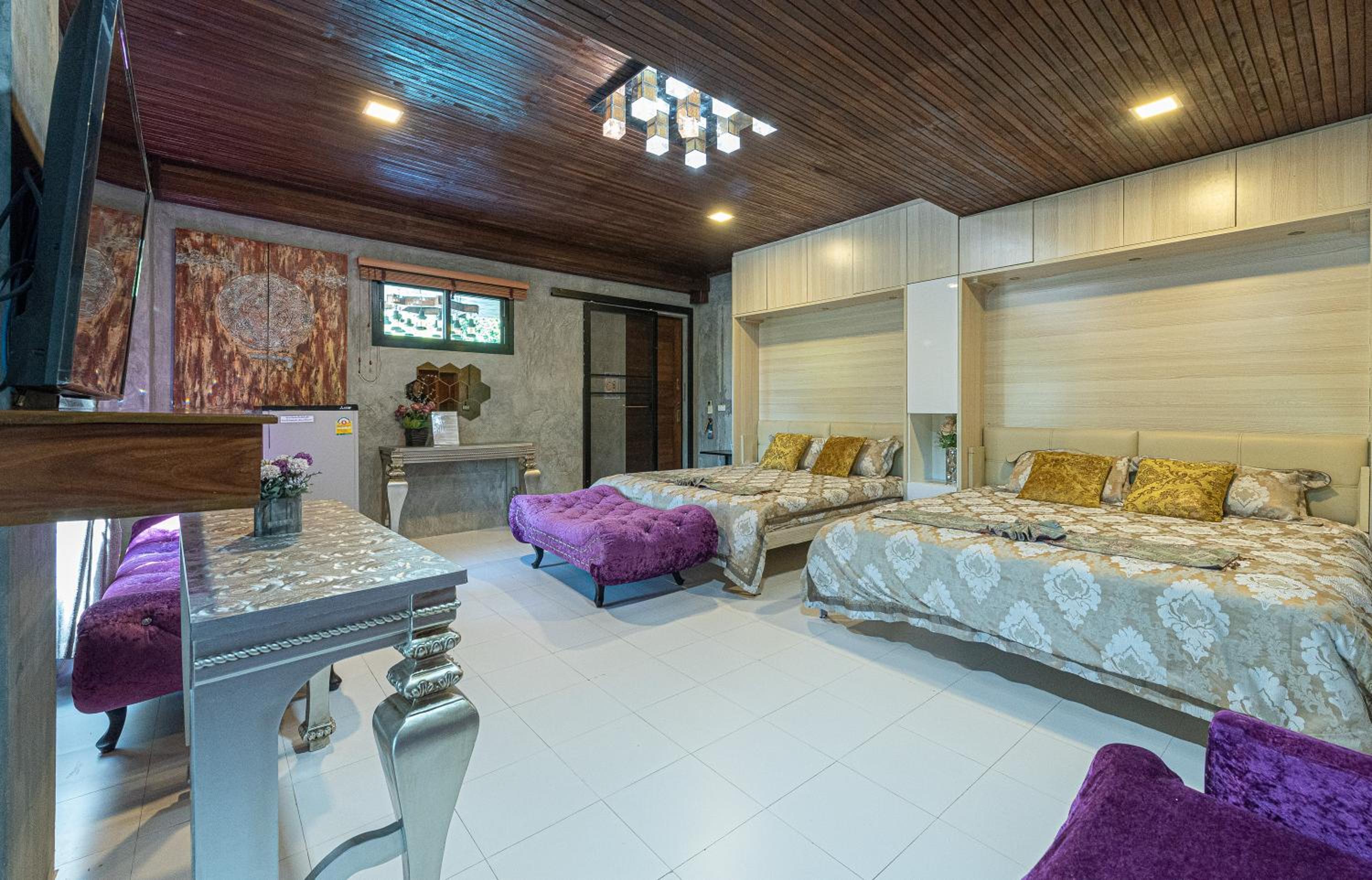 Cabin Villa (2 Bedroom,3 Kingbed)