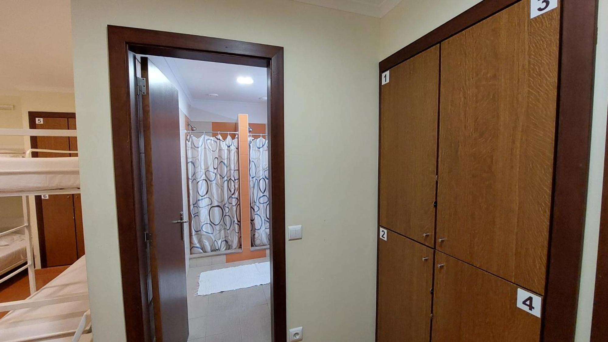 Family Room with Bathroom - Photo 2