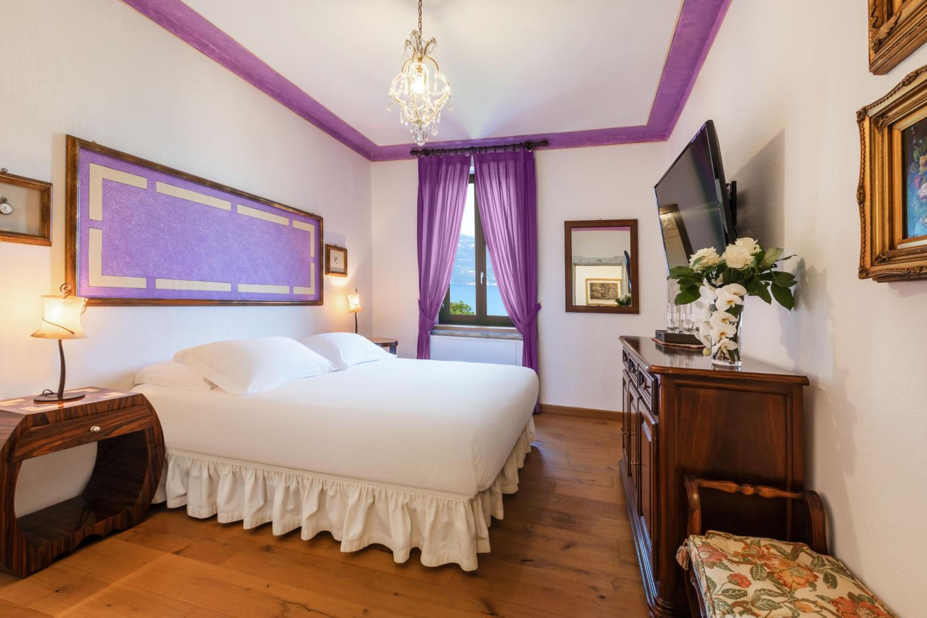 Junior Suite with Lake View - Annex - Photo 6