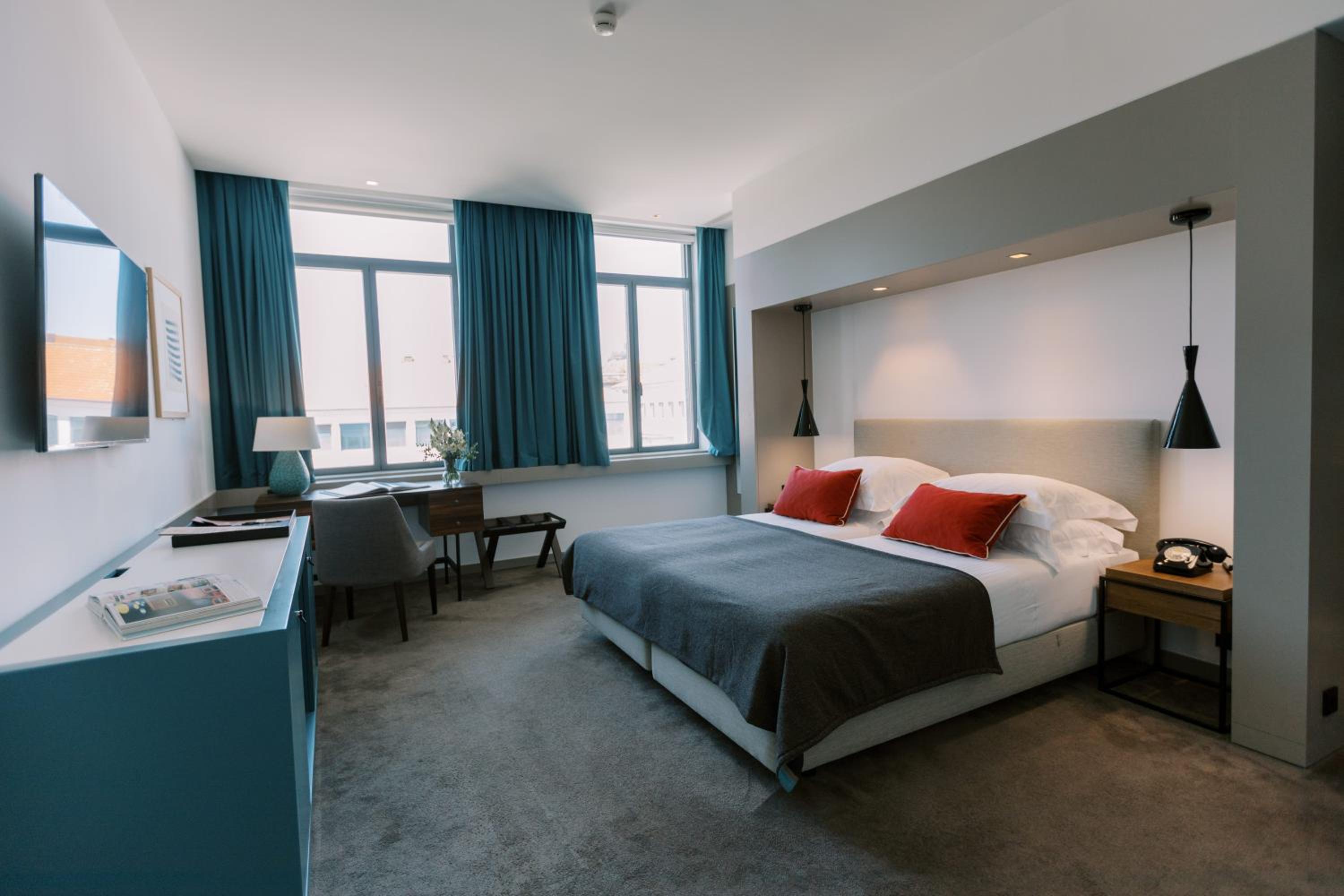 Available room