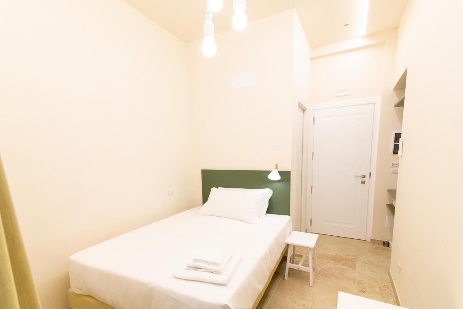 Budget Single Room photo 3