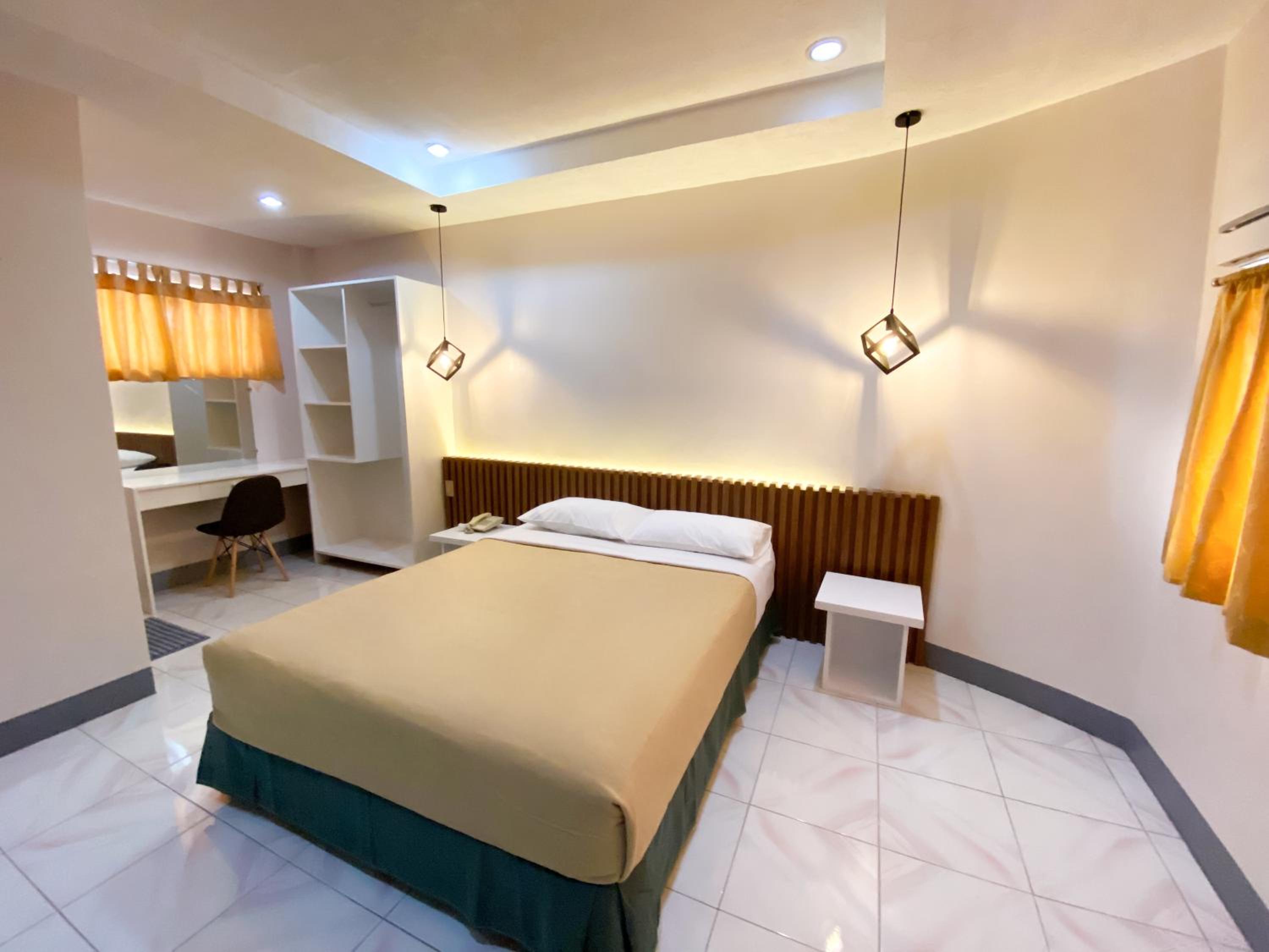 Deluxe Double Room - Photo 1