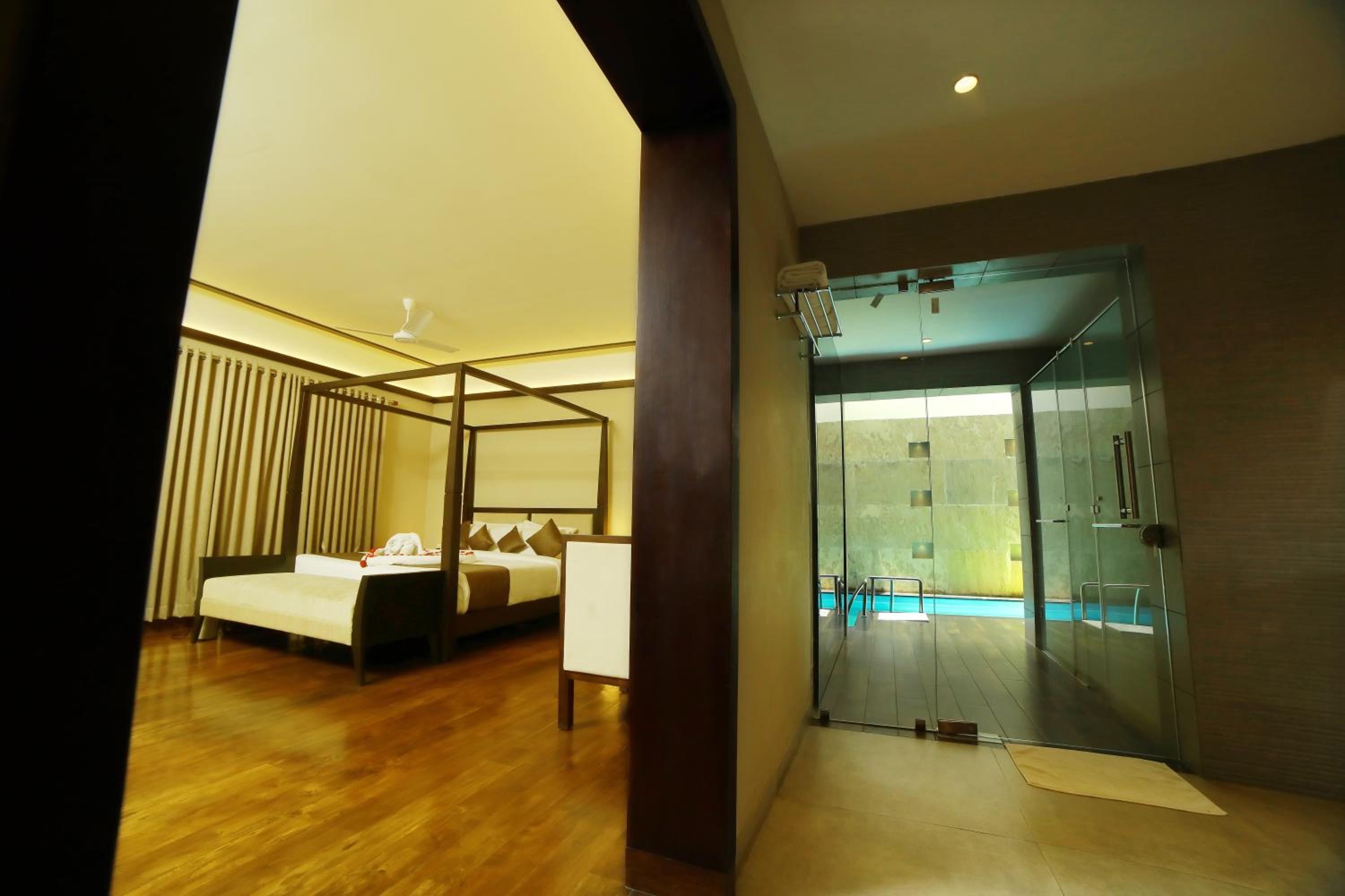 Private Pool Villa with Complimentary Pedal Boat & Zip Lining