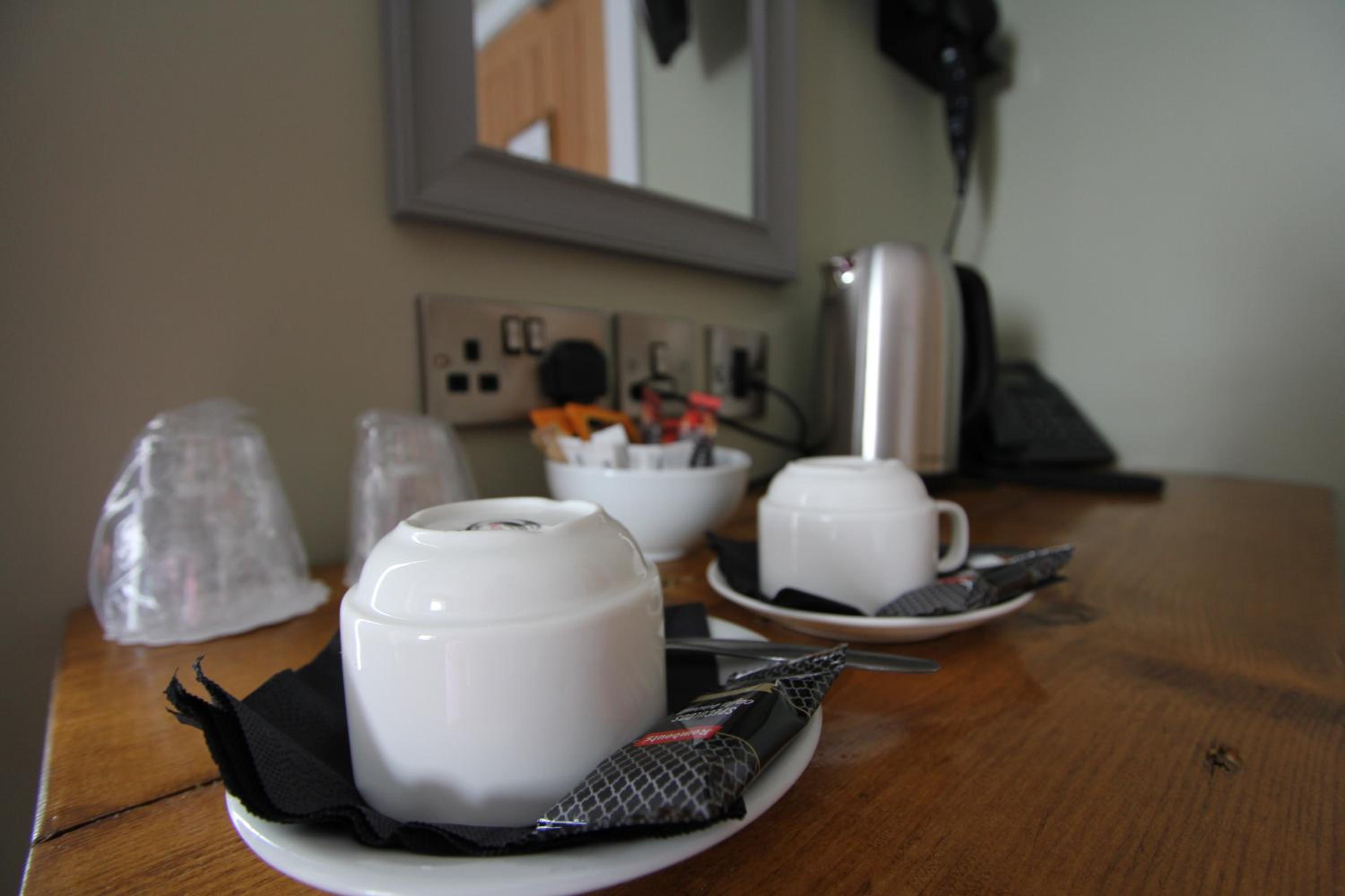 Standard King Room - Photo 2