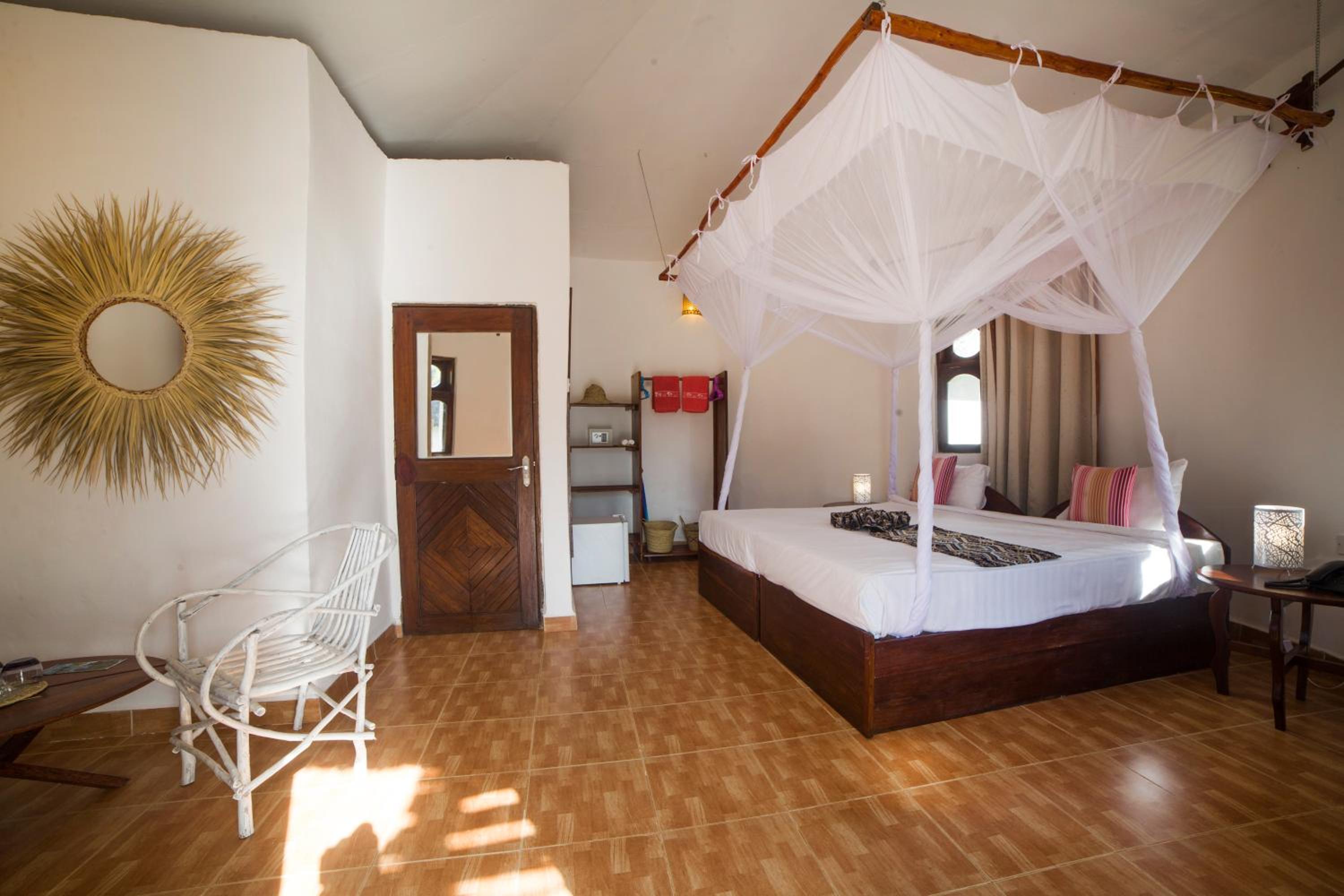Bungalow with Patio