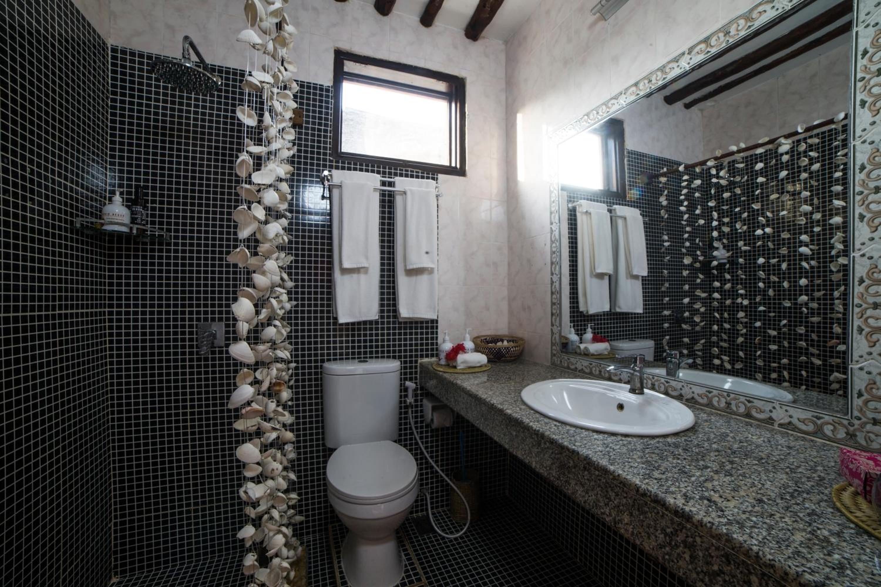 Deluxe Double Room with Balcony and Sea View