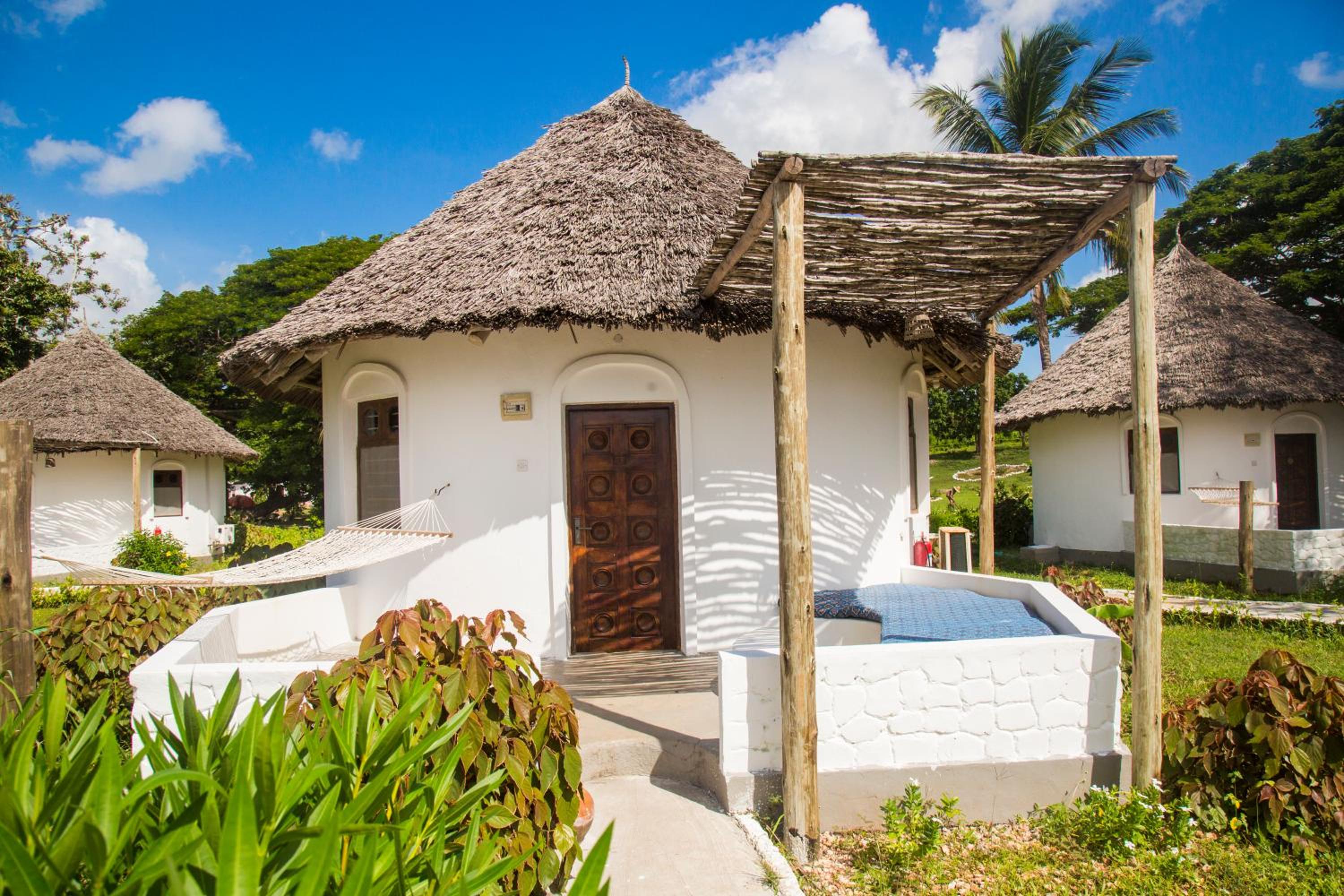 Bungalow with Patio
