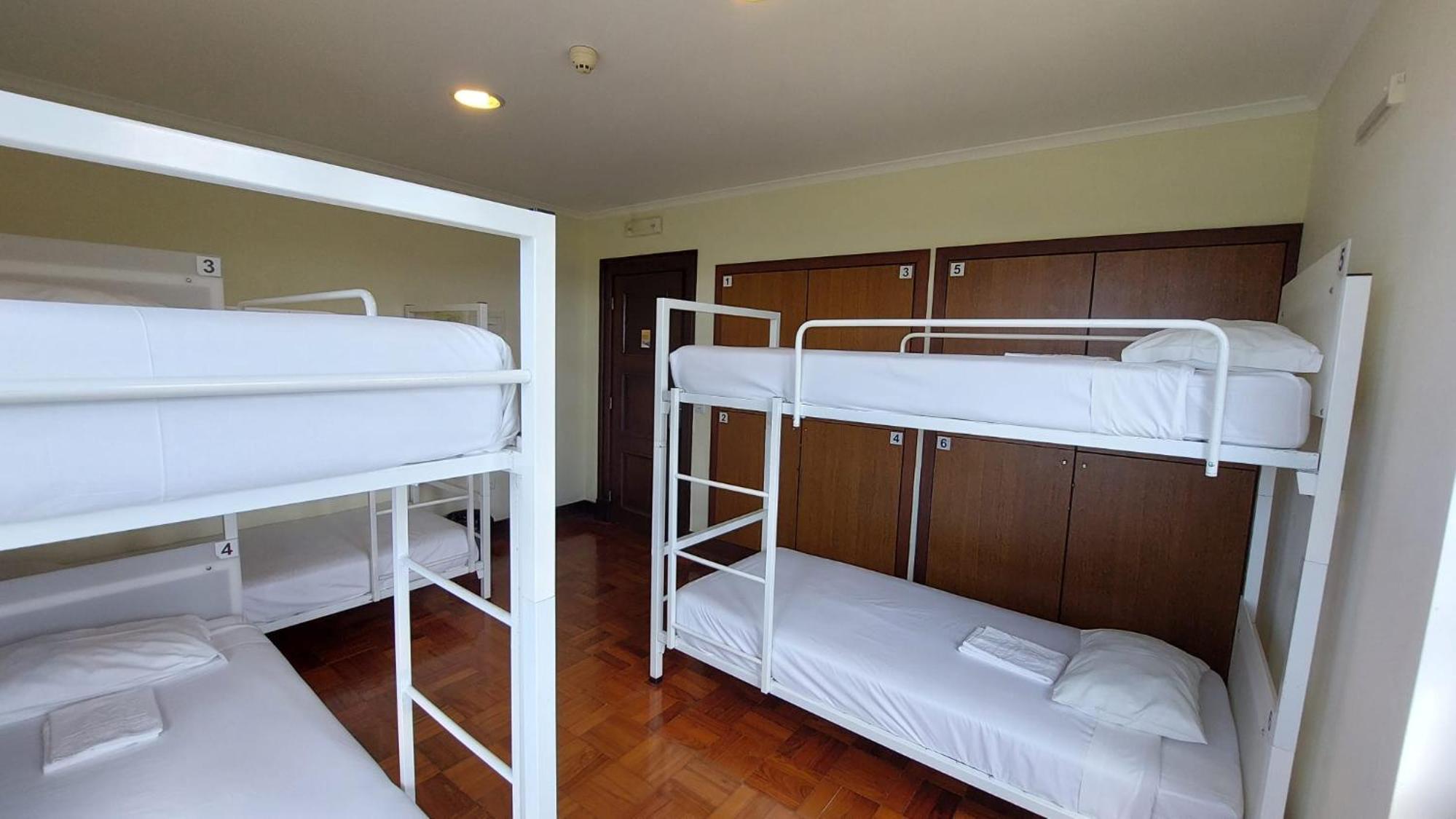 Bunk Bed in Female Dormitory Room   photo 3